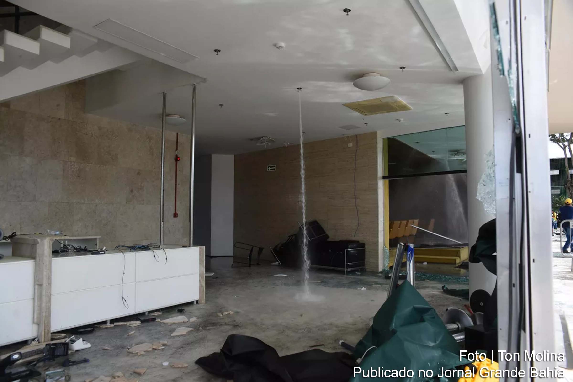 PGR solicita inclusão de fugitivos ligados aos atos de 8 de Janeiro na lista da Interpol