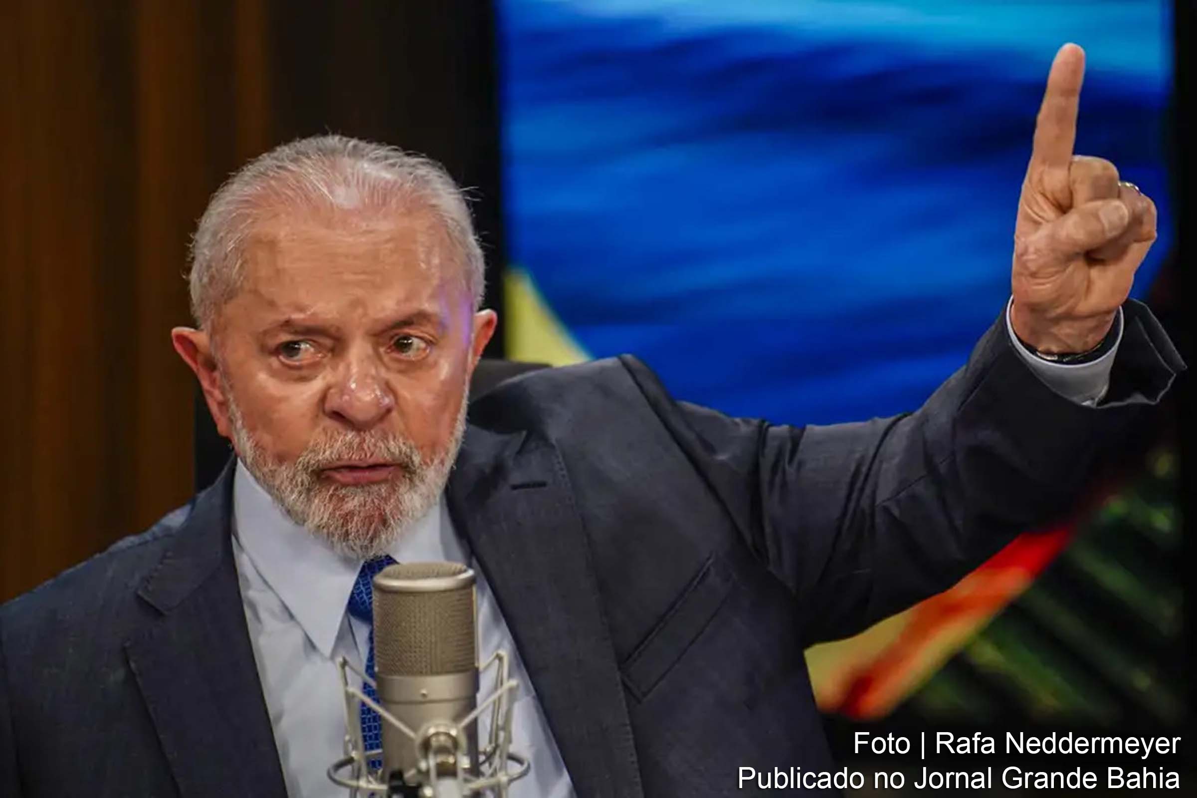 Luiz Inácio Lula da Silva discute os impactos das enchentes no Rio Grande do Sul no agronegócio brasileiro.