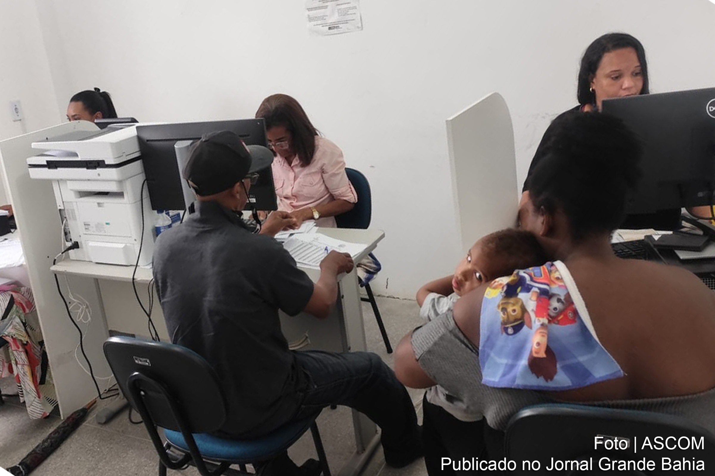 Projeto "Sedeso vai até você" aproxima serviços de assistência social da comunidade.
