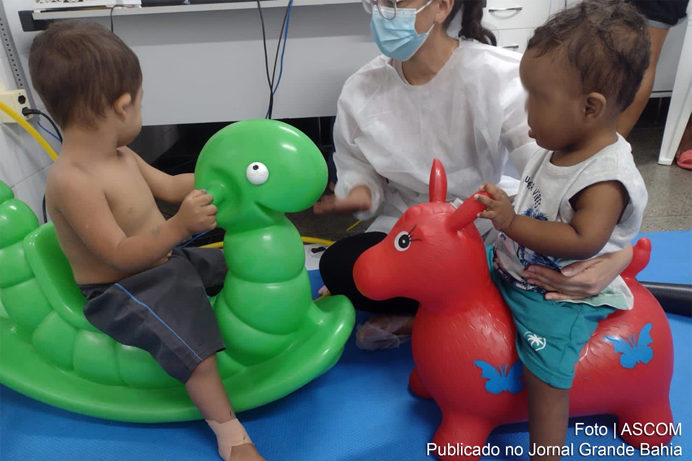 Oficina promove desenvolvimento infantil e apoio às mães de crianças com síndrome de Down em Feira de Santana