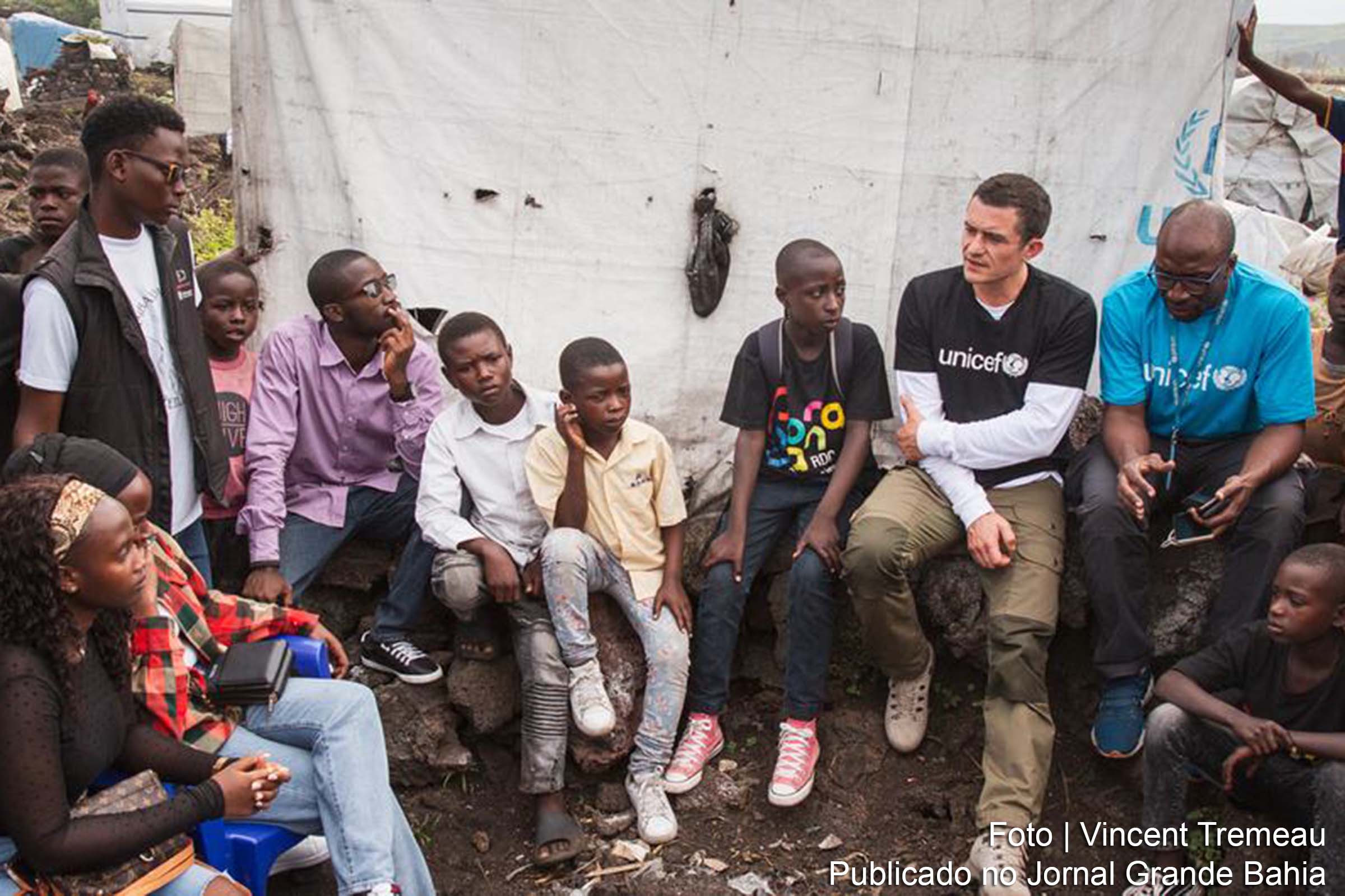 Orlando Bloom, embaixador do Unicef, visita RD Congo e denuncia impacto devastador do conflito na região.