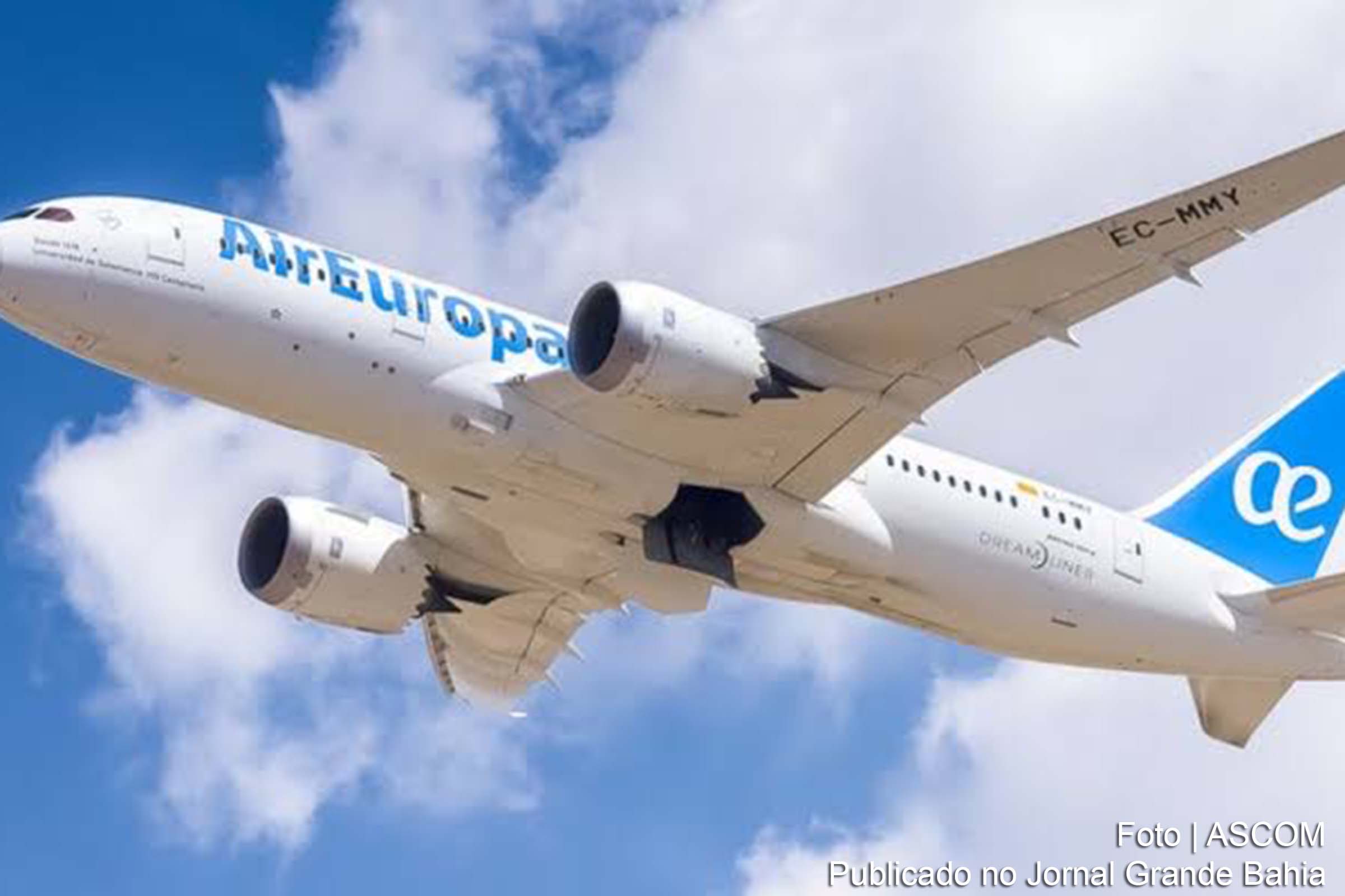 Evento no aeroporto de Salvador comemora a inclusão de um terceiro voo semanal da Air Europa, reforçando a conectividade entre Madri e a capital baiana.