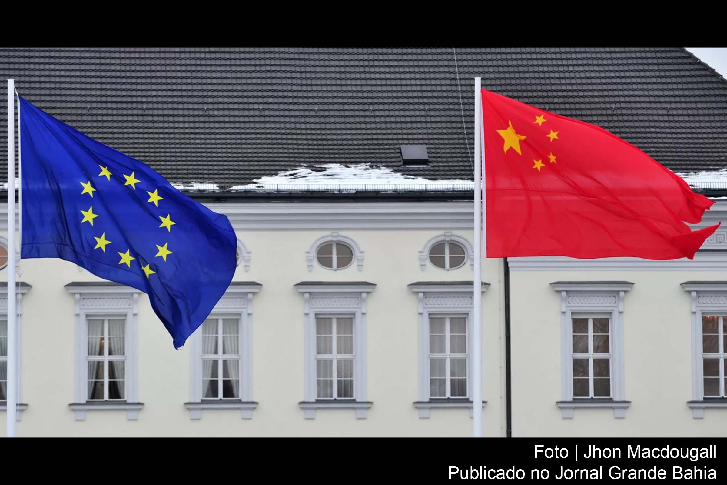 China impõe sanções à Lockheed Martin em resposta às vendas de armas para Taiwan.