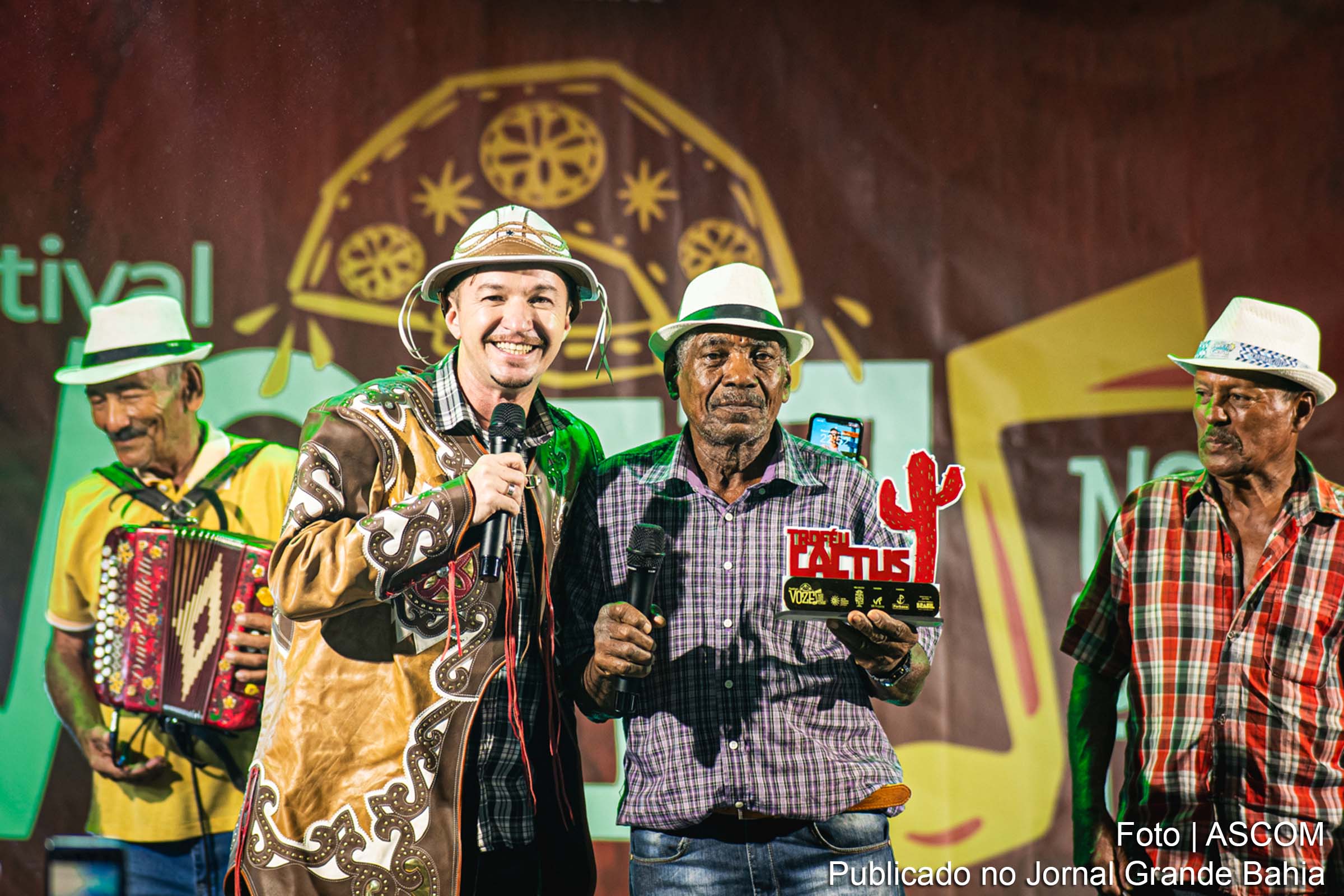 Festival de Vozes Nordestinas promove a valorização da cultura nordestina em 22 municípios da Bahia com apresentações de forró, xote e baião.