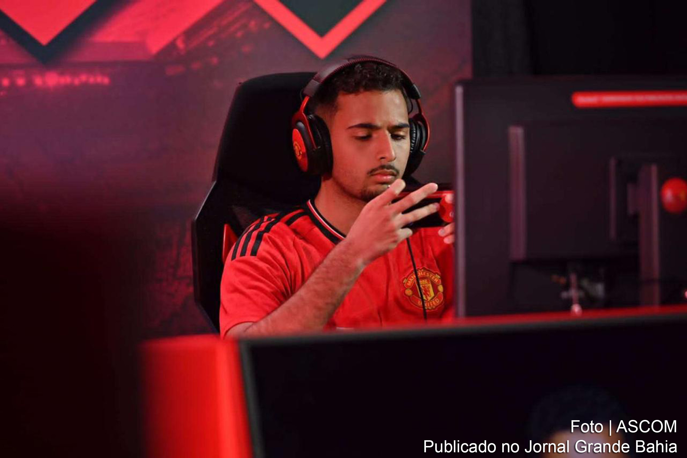 Jovem da Bahia está entre os três melhores do mundo no Efootball Championship Open 2024