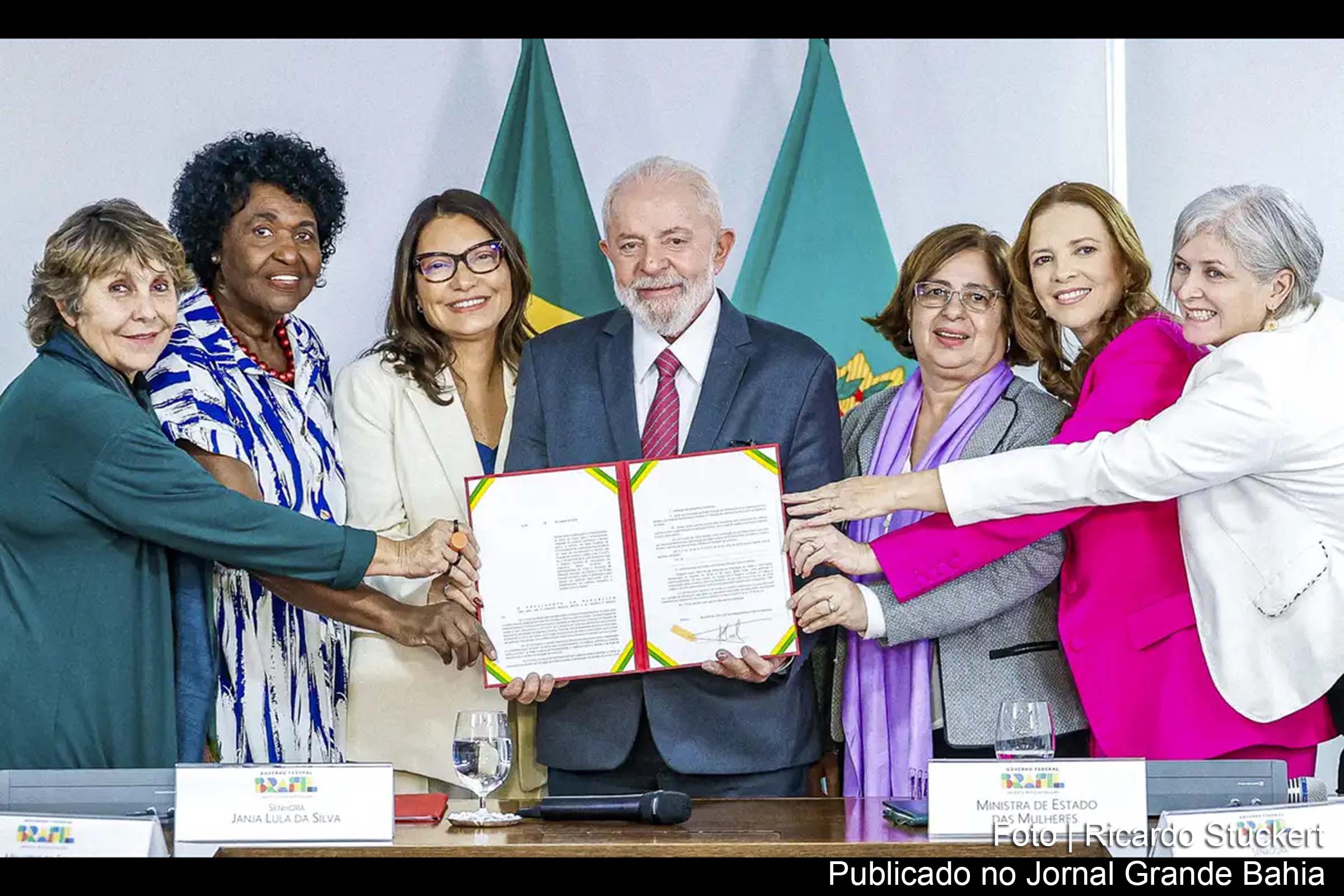 Lei sancionada por Lula exige planos de metas para enfrentar violência doméstica.