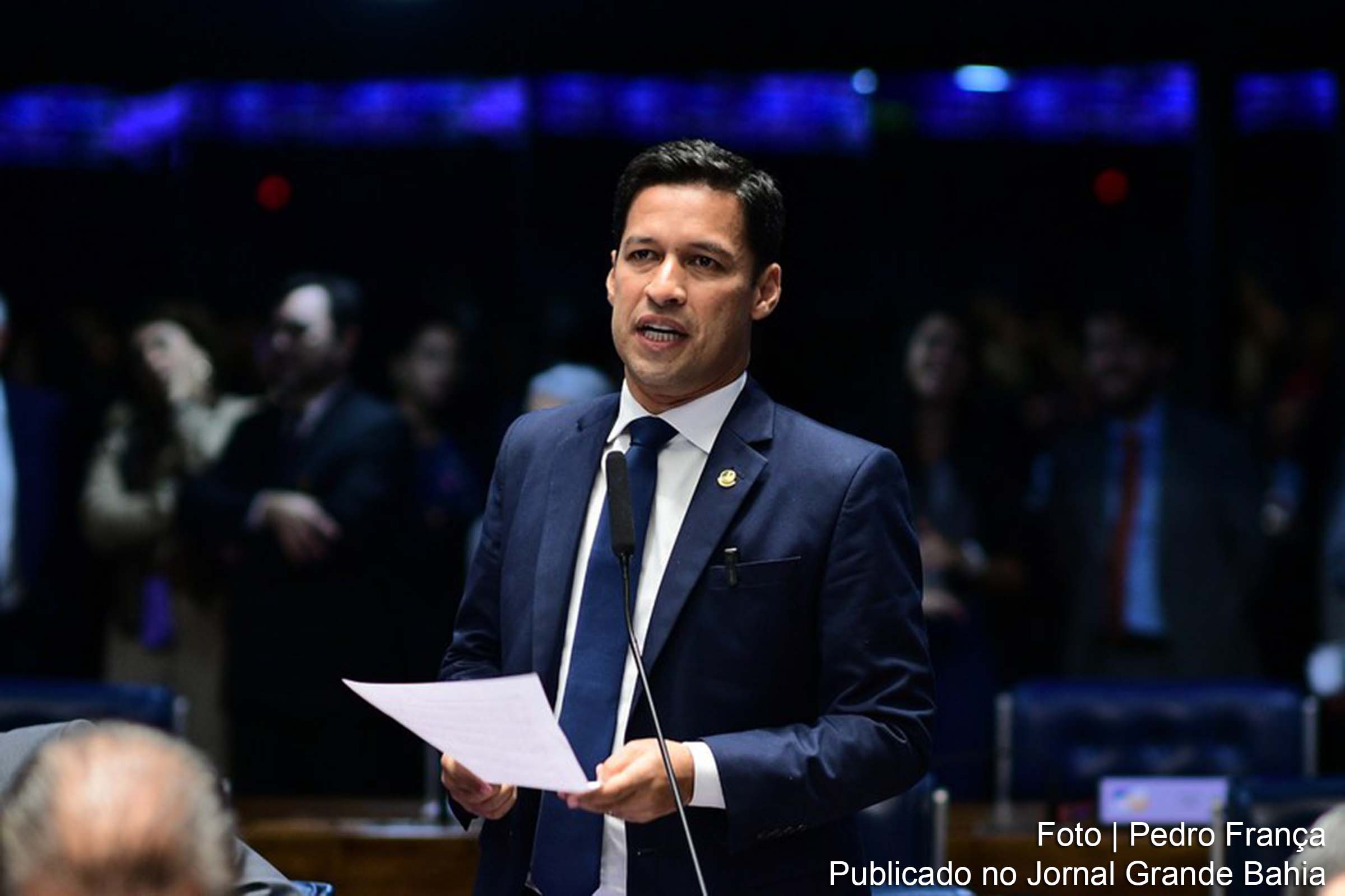 Plenário do Senado aprova medidas para prevenção e enfrentamento da intimidação sistemática no esporte, visando promover uma cultura de respeito e inclusão.