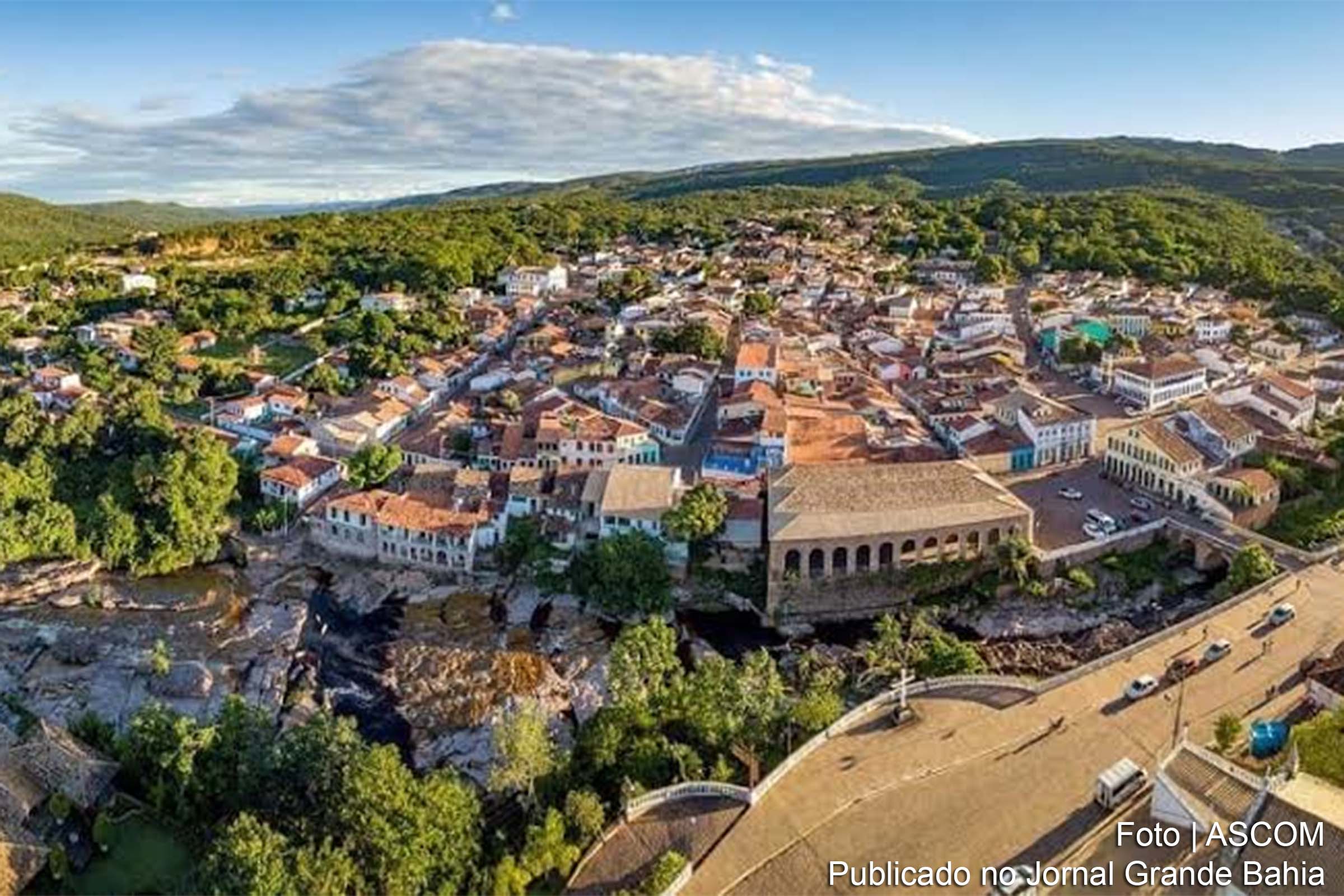 Com um investimento de R$ 13,8 milhões, o novo terminal em Lençóis facilitará o fluxo de turistas e fortalecerá o turismo regional.