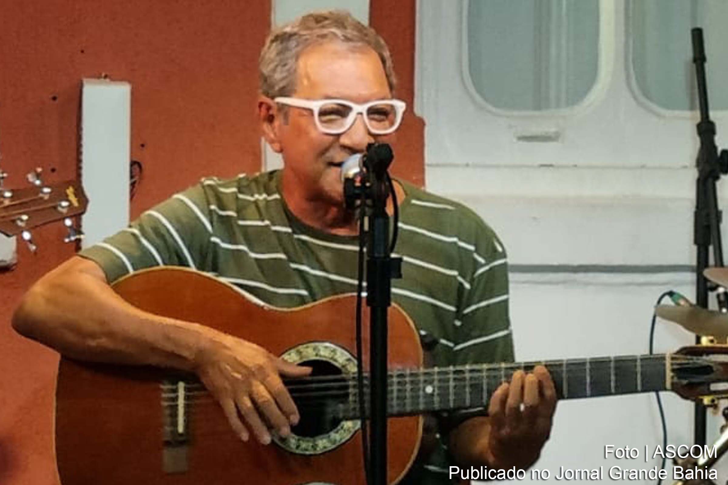 Salvador: Beto Pitombo e amigos se apresentam na Varanda do SESI Rio Vermelho