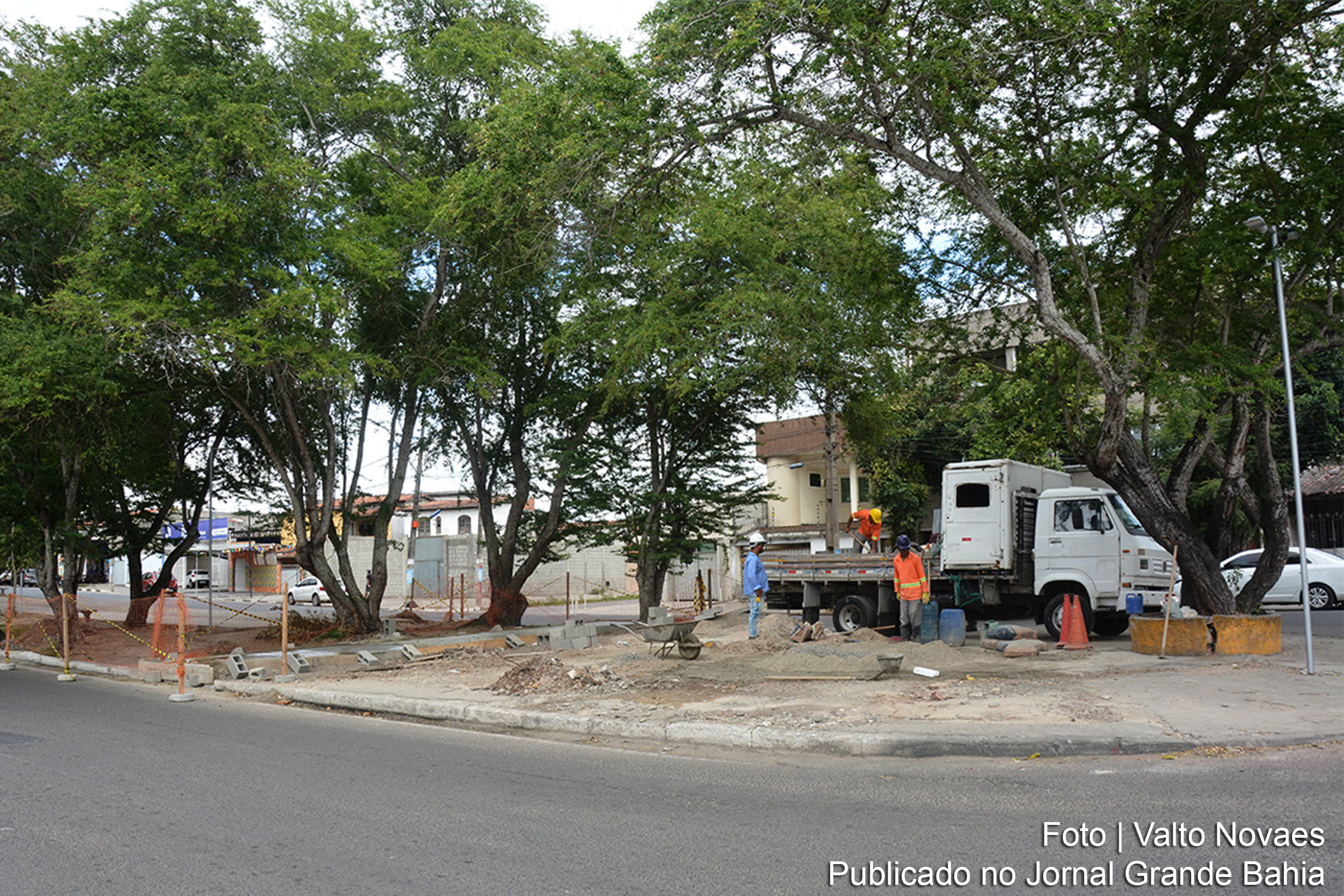Obras para conclusão da ciclovia na avenida Francisco Fraga Maia visam melhorar segurança e lazer na região.