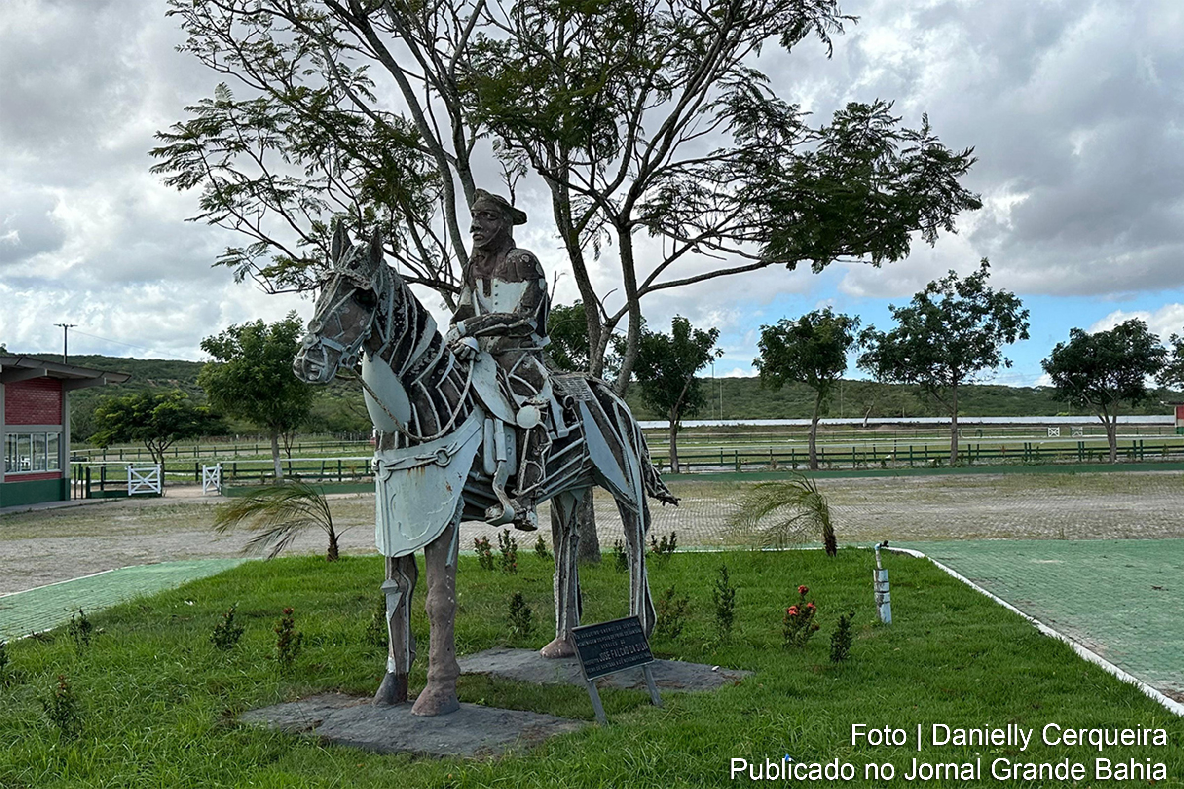 Após revitalização, Complexo Campo do Gado será reinaugurado com a presença do prefeito Colbert Martins Filho e outras autoridades.