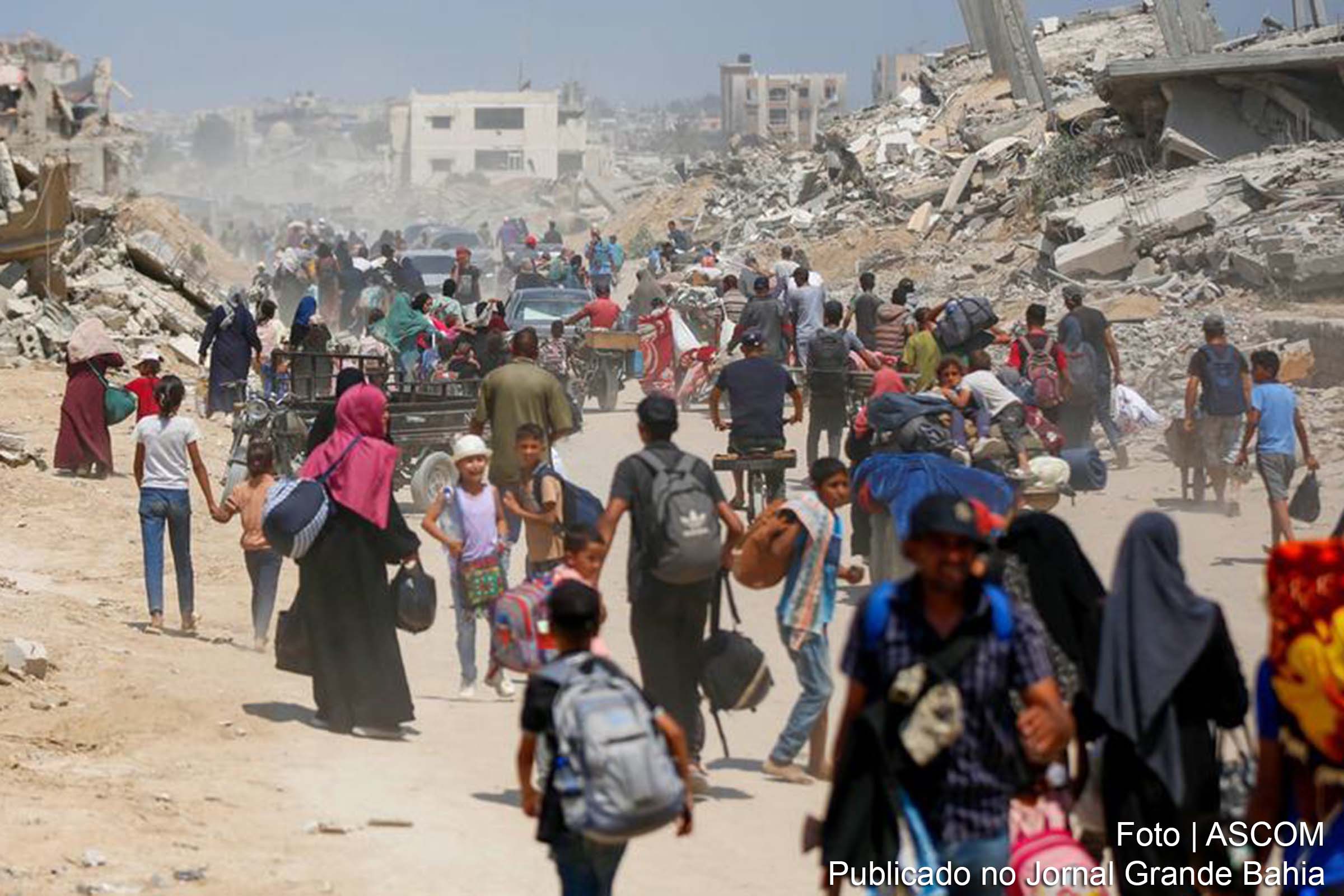 A maioria das áreas em Gaza está sob ordens de evacuação, com a população forçada a buscar locais mais seguros.