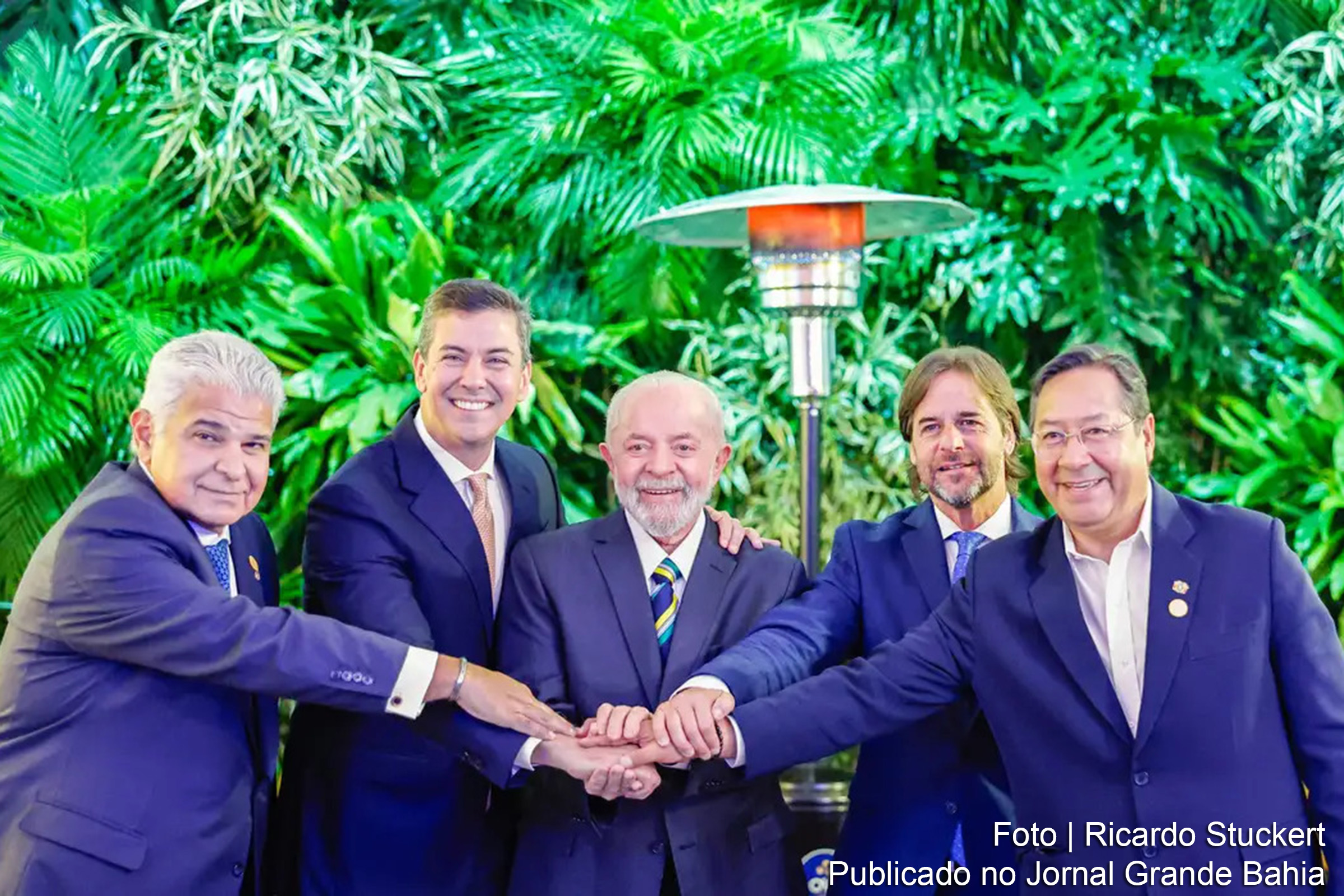 O presidente Luiz Inácio Lula da Silva aborda temas de integração regional e desenvolvimento sustentável durante a 64ª Cúpula do Mercosul em Assunção.