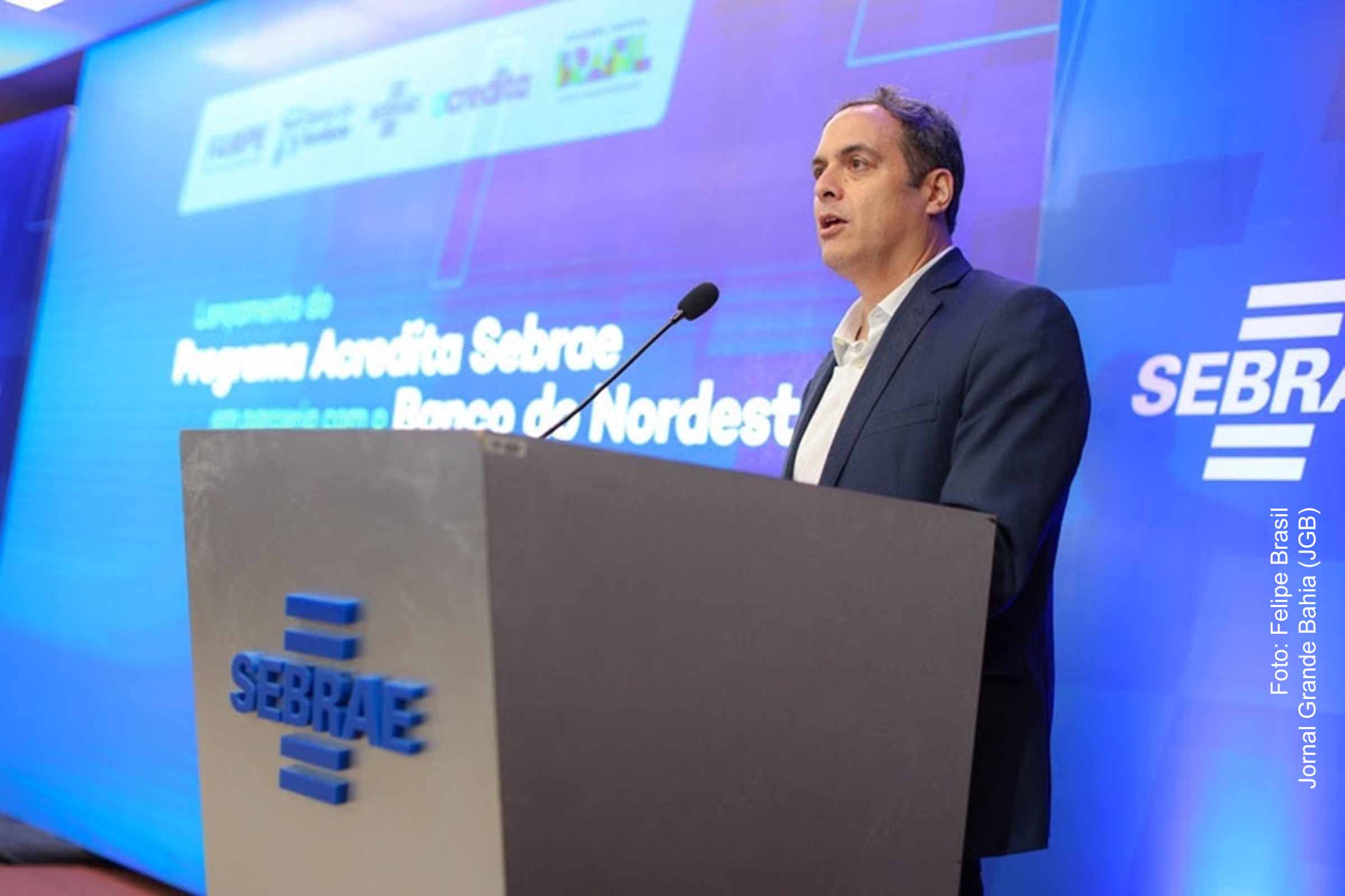 Presidente Paulo Câmara, durante lançamento do Acredita Sebrae.