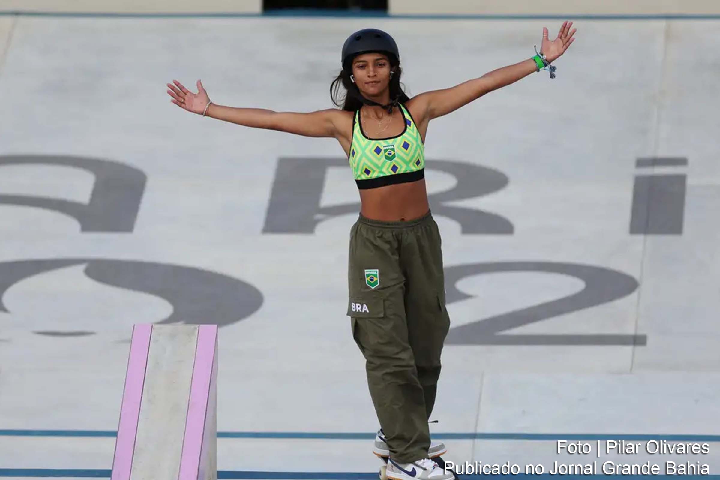 A skatista brasileira Rayssa Leal, de 16 anos, garantiu o bronze nos Jogos Olímpicos de Paris 2024 com uma performance emocionante e um recorde olímpico.