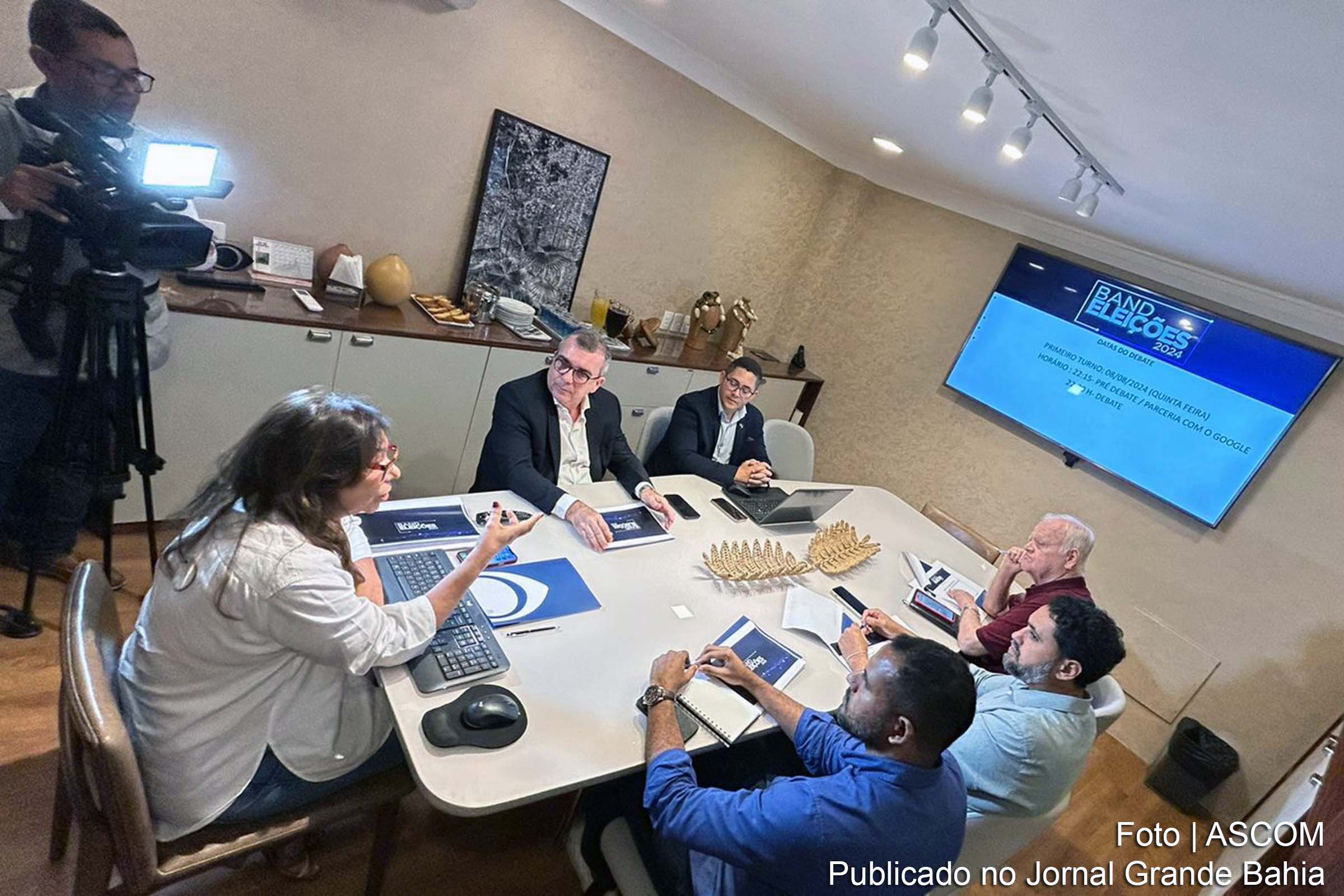 Band Bahia realizará o primeiro debate entre os candidatos à prefeitura de Salvador no dia 8 de agosto, com transmissão ao vivo a partir das 22:30.