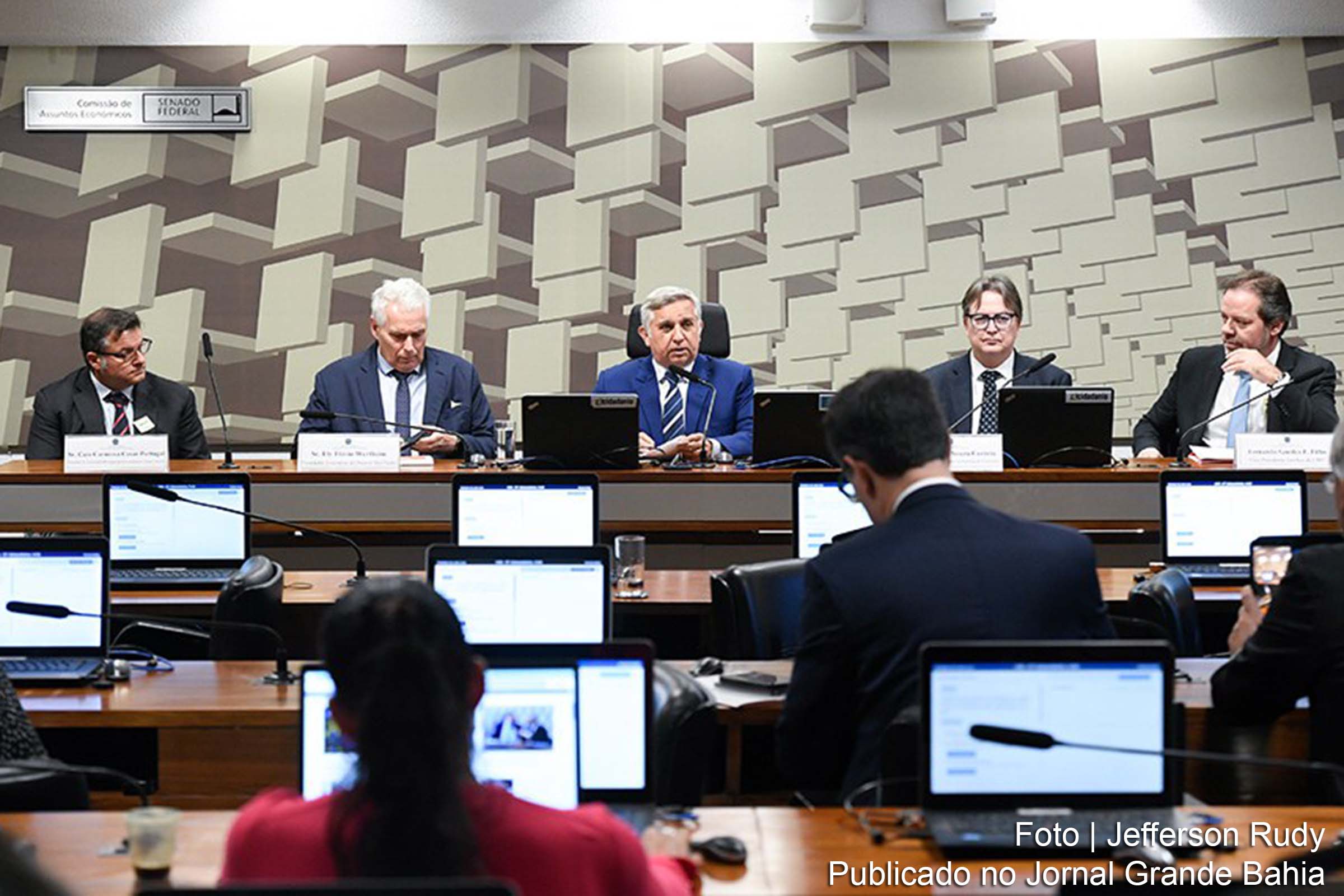 Especialistas que participaram de uma audiência pública no Senado alertaram que o primeiro projeto de regulamentação da reforma tributária trará impactos negativos ao setor de construção civil.