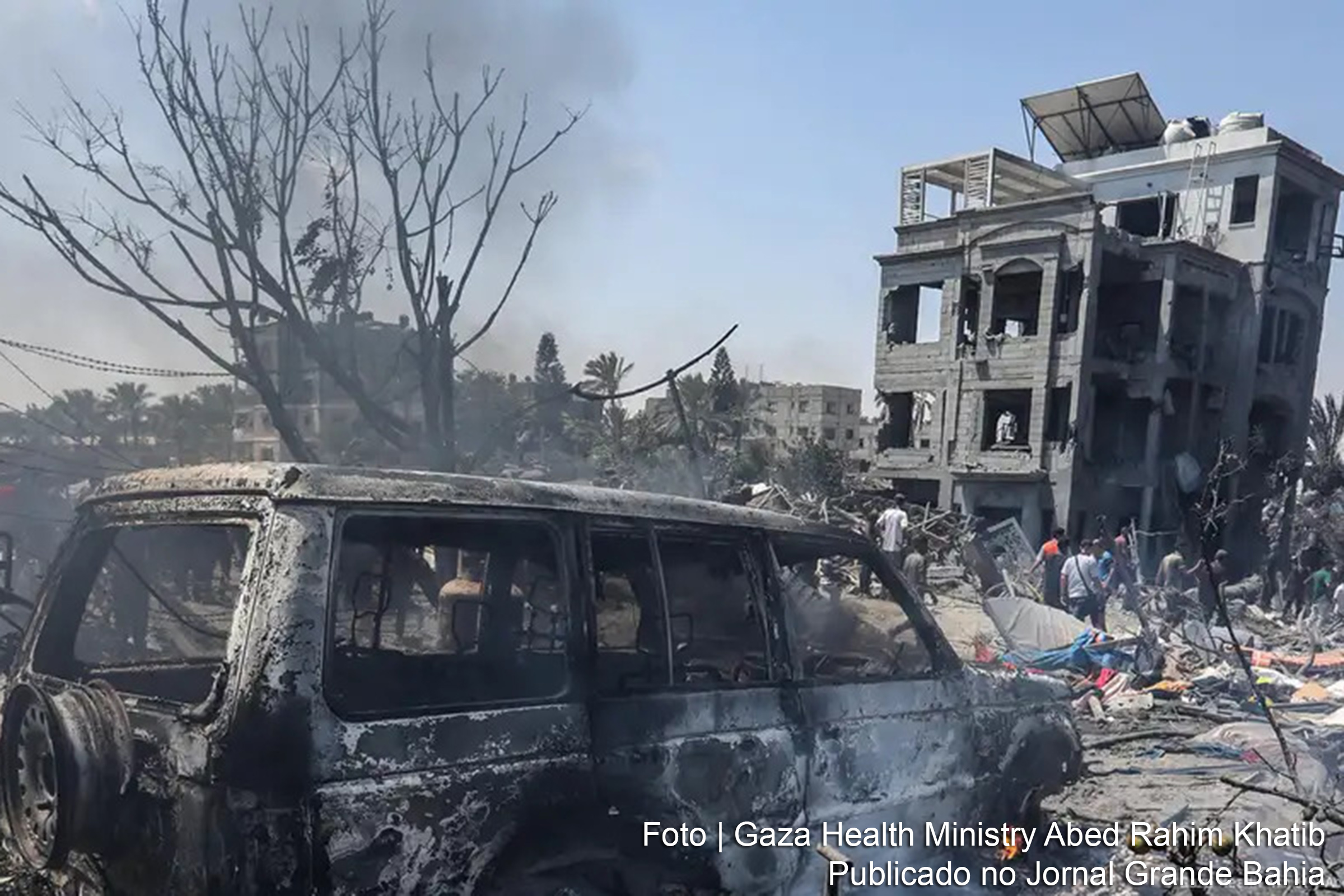 As negociações para um cessar-fogo entre Israel e Hamas começaram em Doha, enquanto o número de mortos em Gaza chega a 40 mil, conforme relatório do Ministério da Saúde local.
