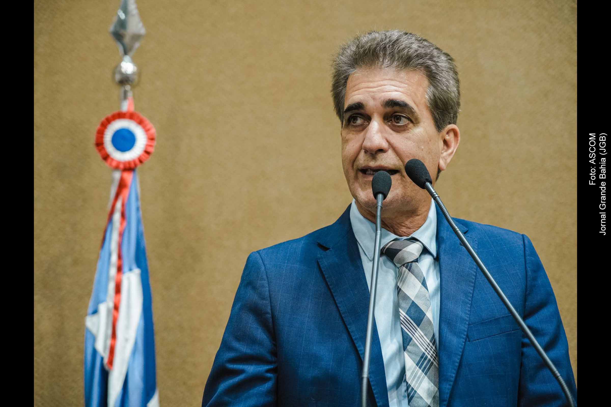 Deputado estadual Robinson Almeida (PT) assume a presidência da Comissão de Constituição e Justiça (CCJ) da Assembleia Legislativa da Bahia, destacando o compromisso com o diálogo e a produtividade legislativa.