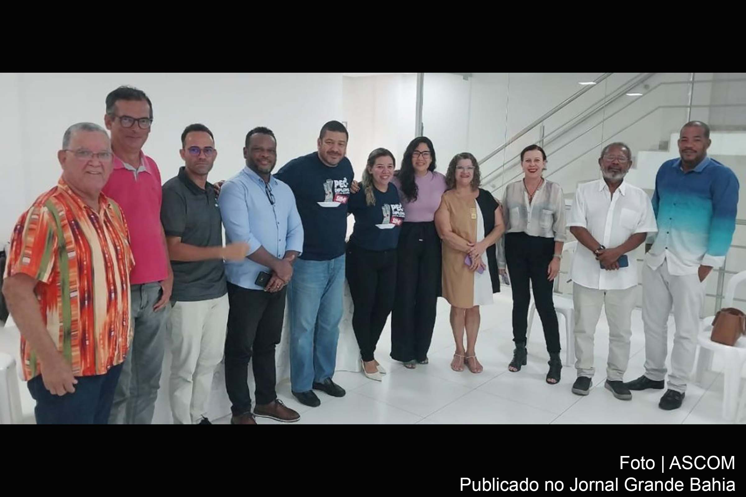 O Sindicato dos Jornalistas da Bahia (Sinjorba) promoveu encontro em Feira de Santana para discutir temas como a PEC do Diploma, jornada de trabalho e piso salarial.
