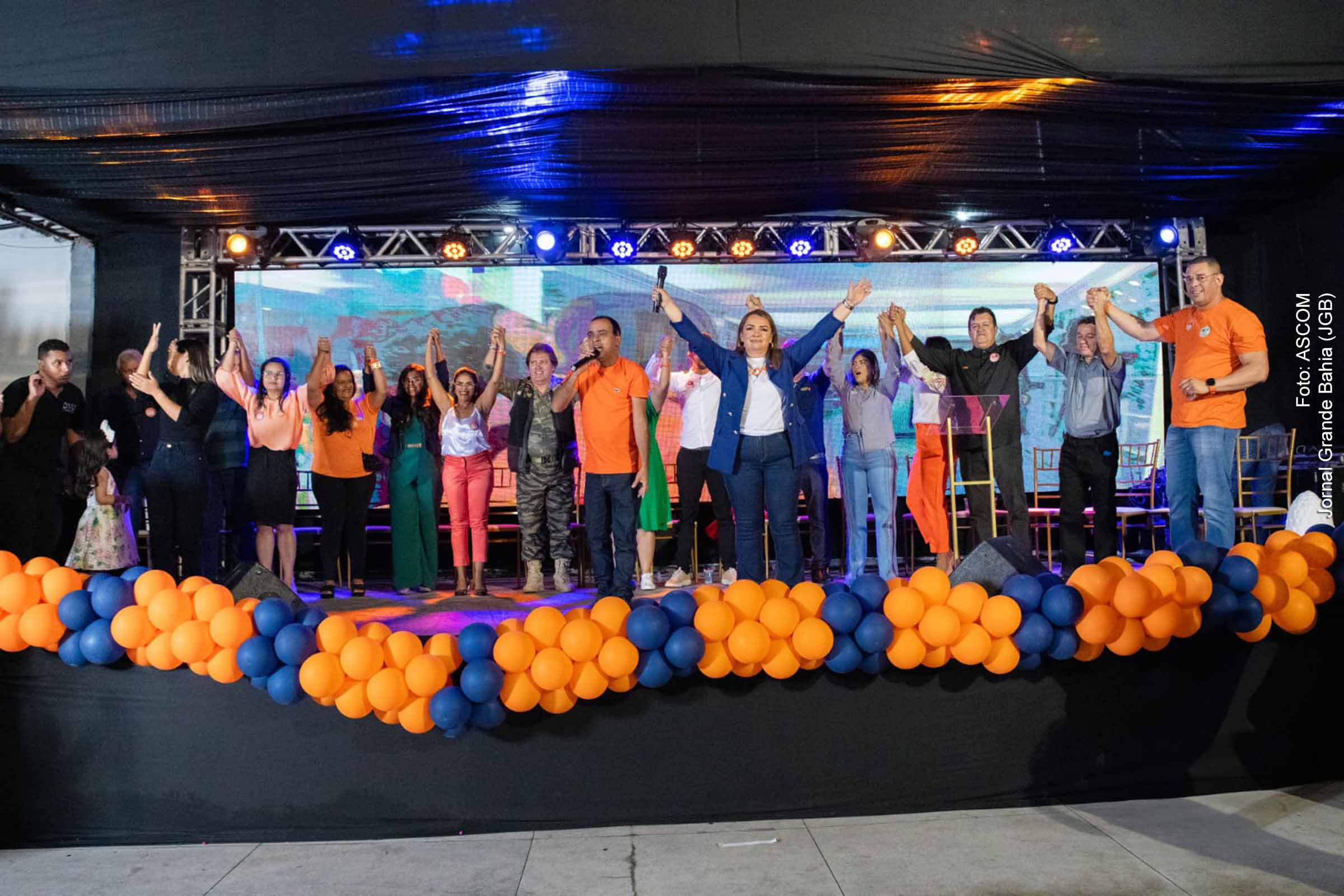 Convenção do Partido Novo em Paulo Afonso oficializa Onilde Carvalho como candidata a prefeita e Felipe Morais como vice, destacando compromisso com a renovação política.