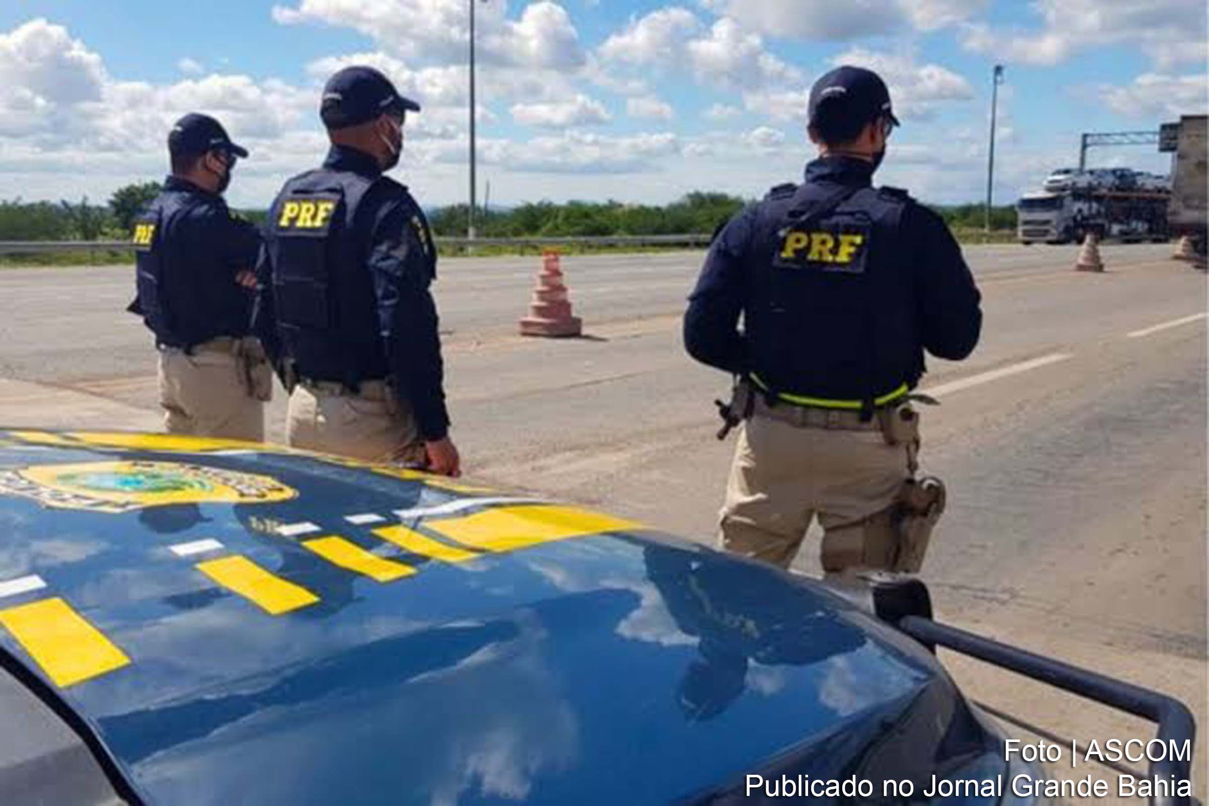 Câmara Municipal de Feira de Santana realiza sessão solene em homenagem a policiais rodoviários federais