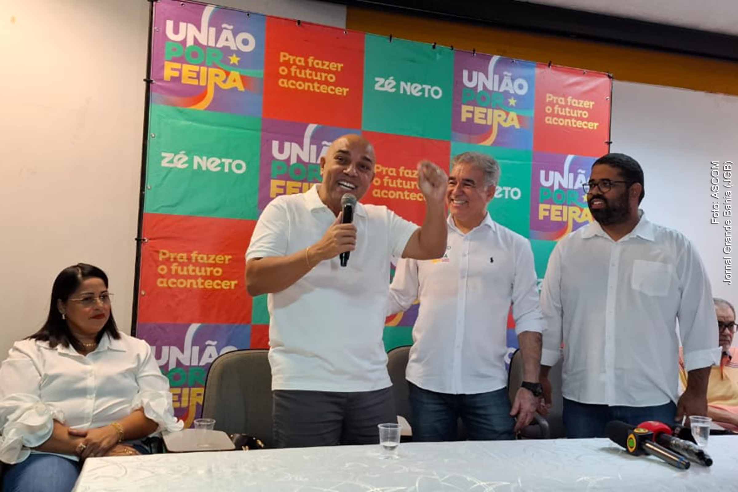 Deputado Robinson Almeida destaca a importância da escolha do cantor evangélico Sandro Nazireu como vice na chapa de Zé Neto para a disputa pela prefeitura de Feira de Santana.