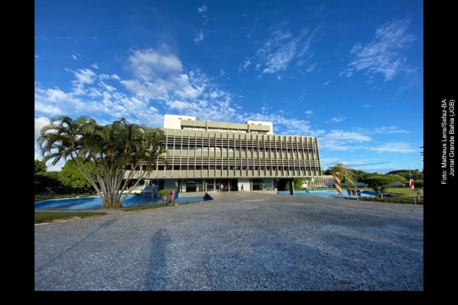 Estado obtém nota máxima na Capacidade de Pagamento e na Qualidade da Informação Contábil e Fiscal, destacando-se pela solidez na administração das finanças públicas, diz Governo Jerônimo. na imagem, a sede da Sefaz Bahia no CAB, em Salvador. 