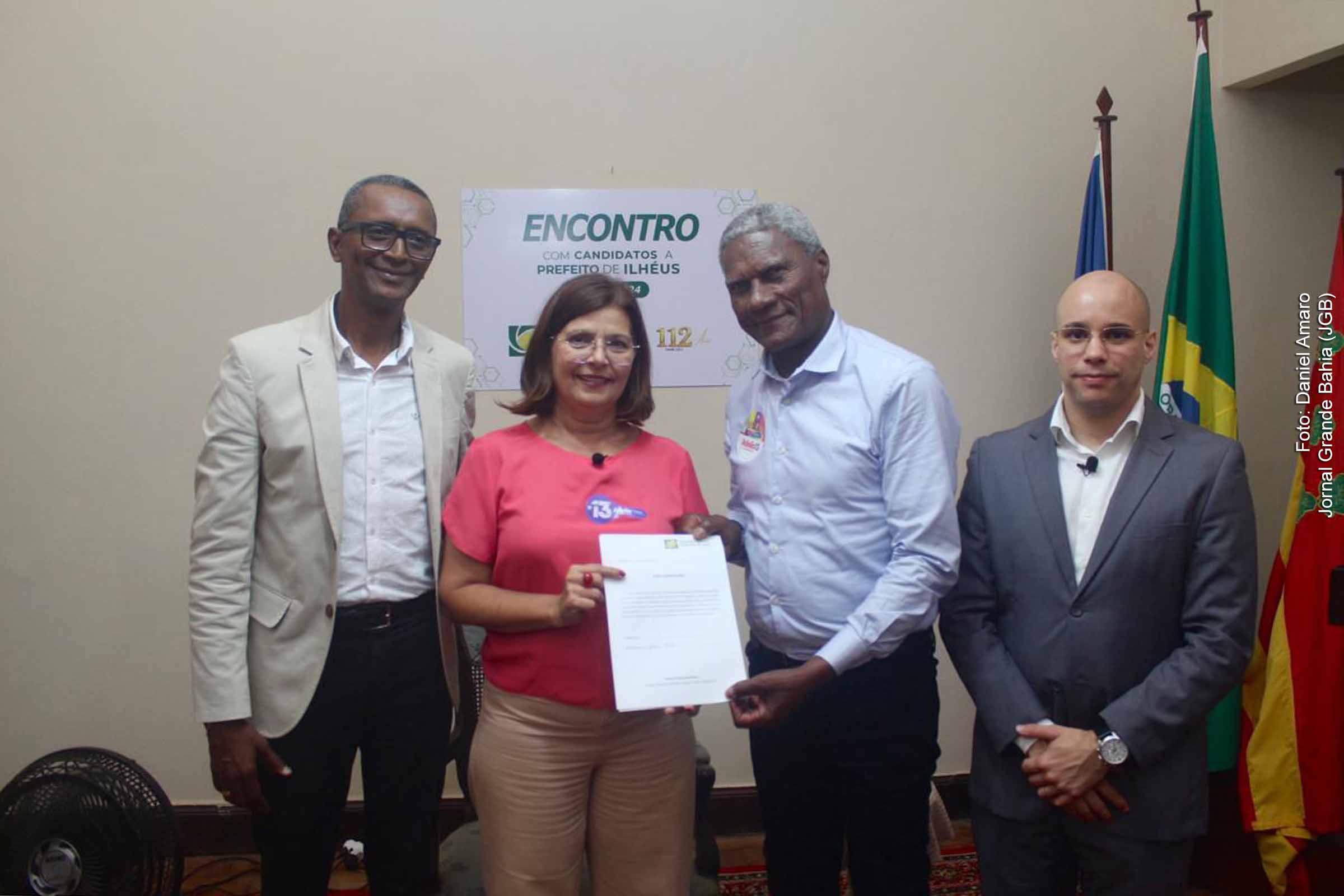 Adélia Pinheiro faz discurso estratégico na Associação Comercial e Industrial de Ilhéus e defende candidatura à prefeita nas Eleições 2024