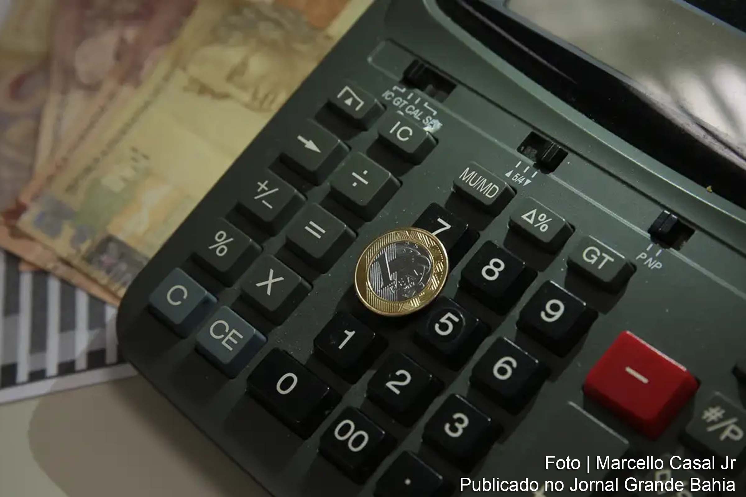 Orçamento de 2025 prevê crescimento de 2,64% para economia