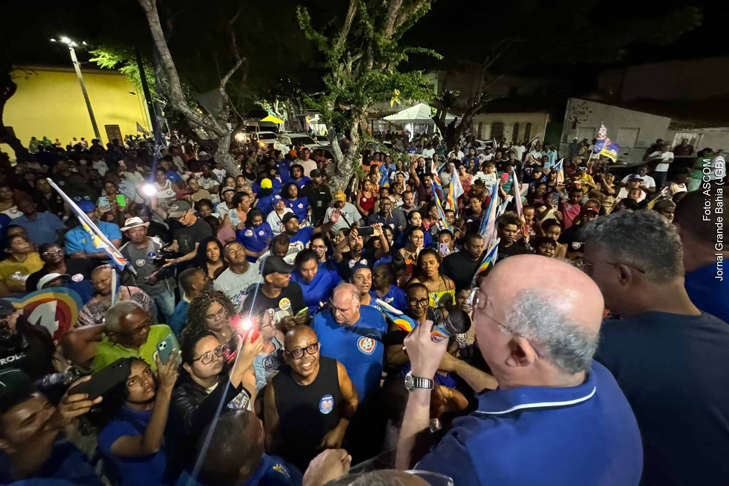 Candidato José Ronaldo promete policlínica, praça e pavimentação de estradas no distrito da Matinha em Feira de Santana