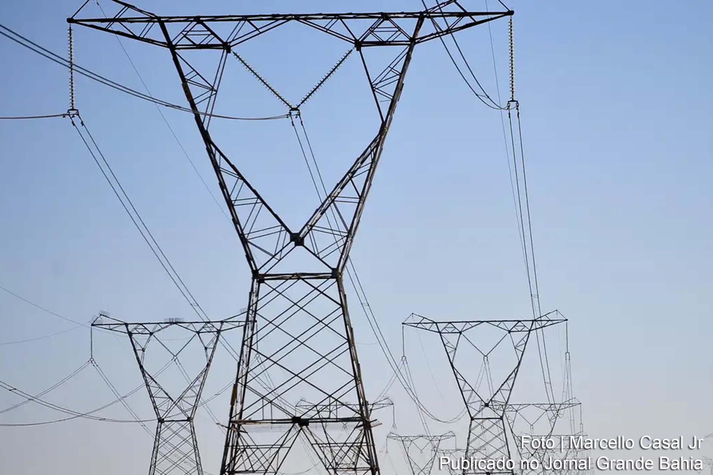 Operador Nacional do Sistema Elétrico prevê redução de demanda máxima de energia com adoção do horário de verão.