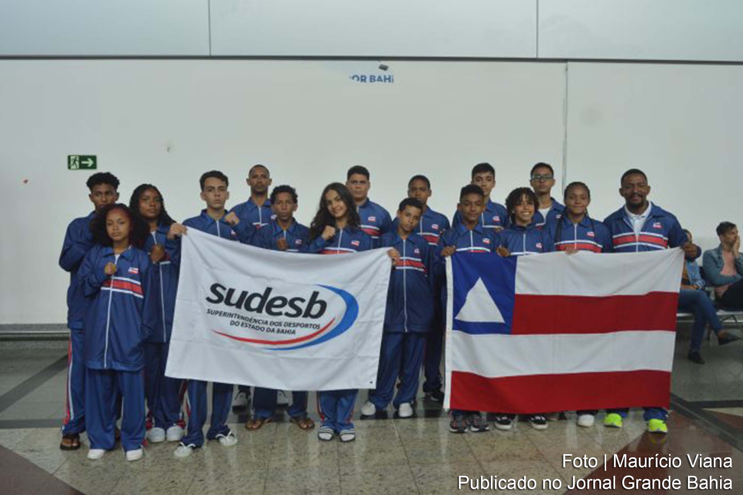 Delegação baiana de 250 pessoas participa de competição em Recife, com atletas entre 12 e 14 anos disputando em 17 modalidades até o dia 3 de outubro.