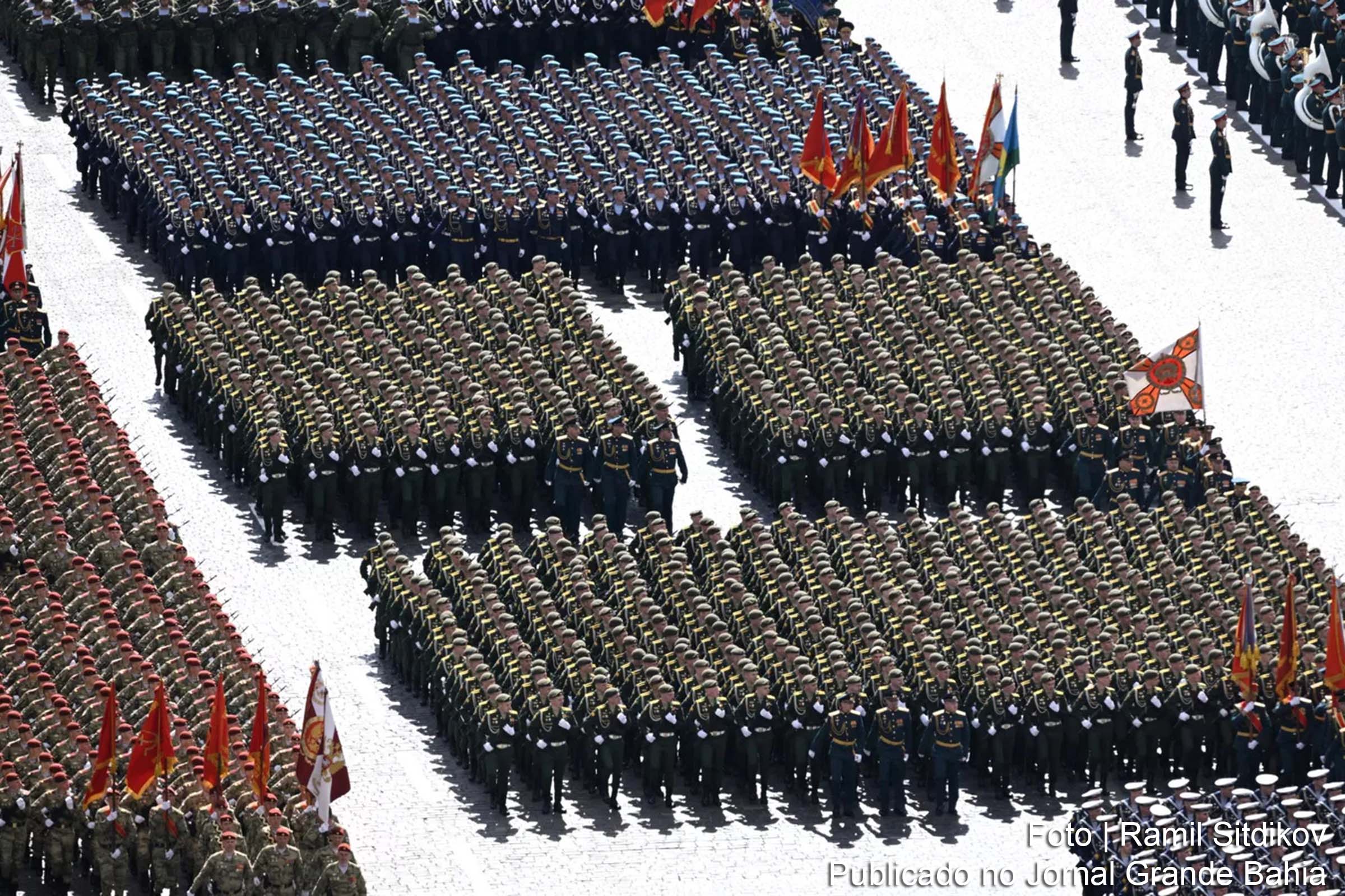 Vladimir Putin anunciou um aumento no efetivo das Forças Armadas da Rússia, tornando-se o país com o segundo maior Exército.