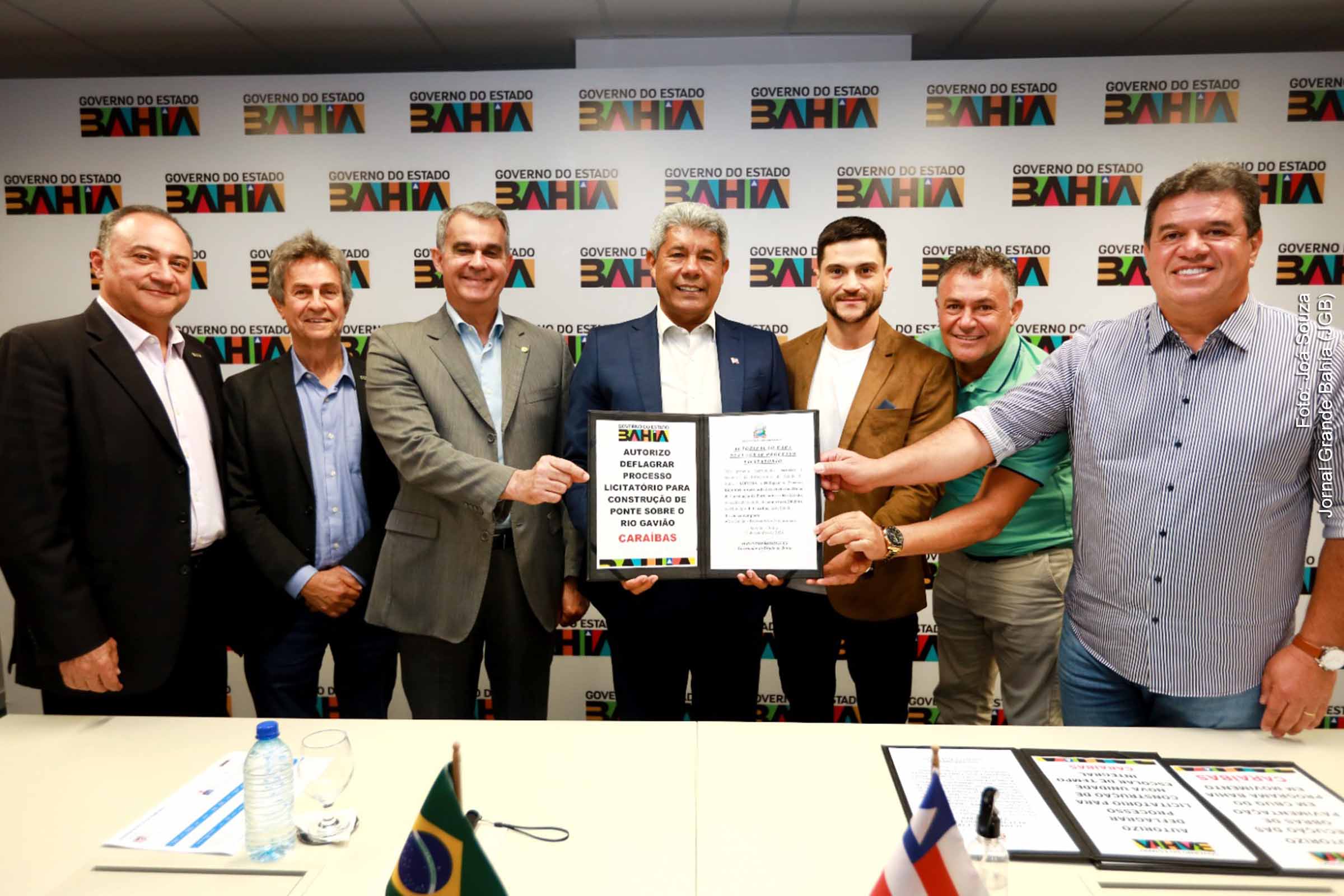 Governador Jerônimo Rodrigues autoriza obras de infraestrutura e abastecimento em Caraíbas e Miguel Calmon