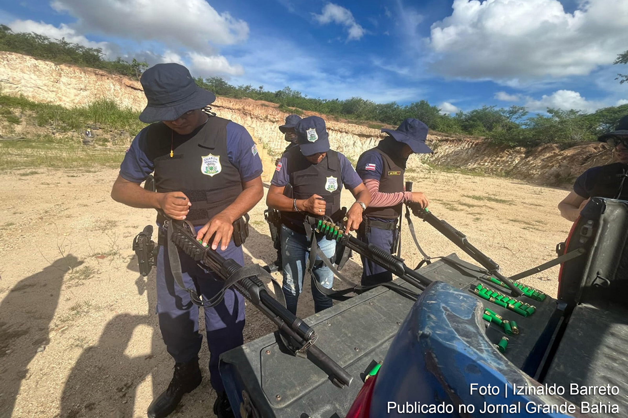 Guarda Municipal de Feira de Santana participa de treinamento promovido pela Secretaria da Segurança Pública da Bahia.