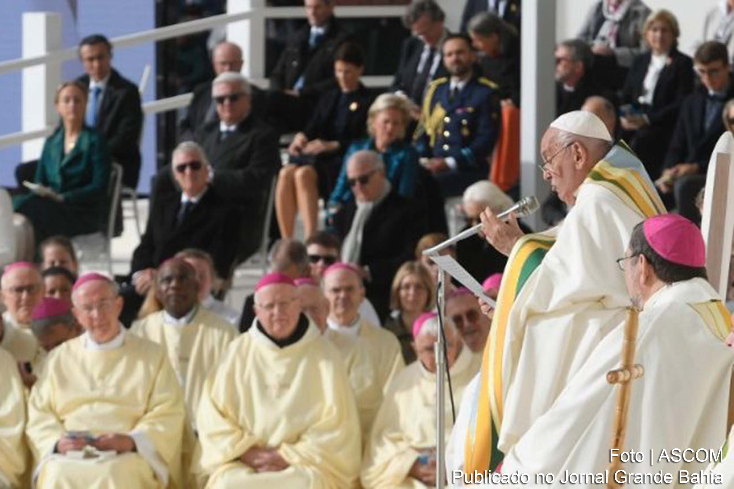 O Pontífice realizou uma missa em Bruxelas e destacou a importância da revelação e do julgamento dos casos de abuso.