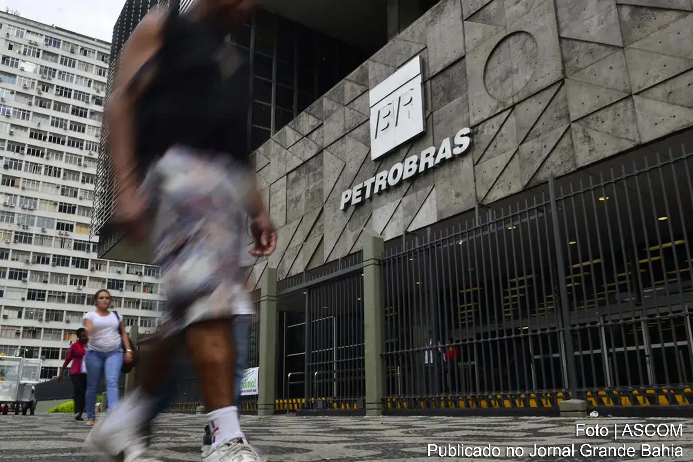 Segundo a Petrobras, esse recorde é resultado da otimização dos ativos e da aplicação de tecnologias voltadas para o refino de petróleo do pré-sal.