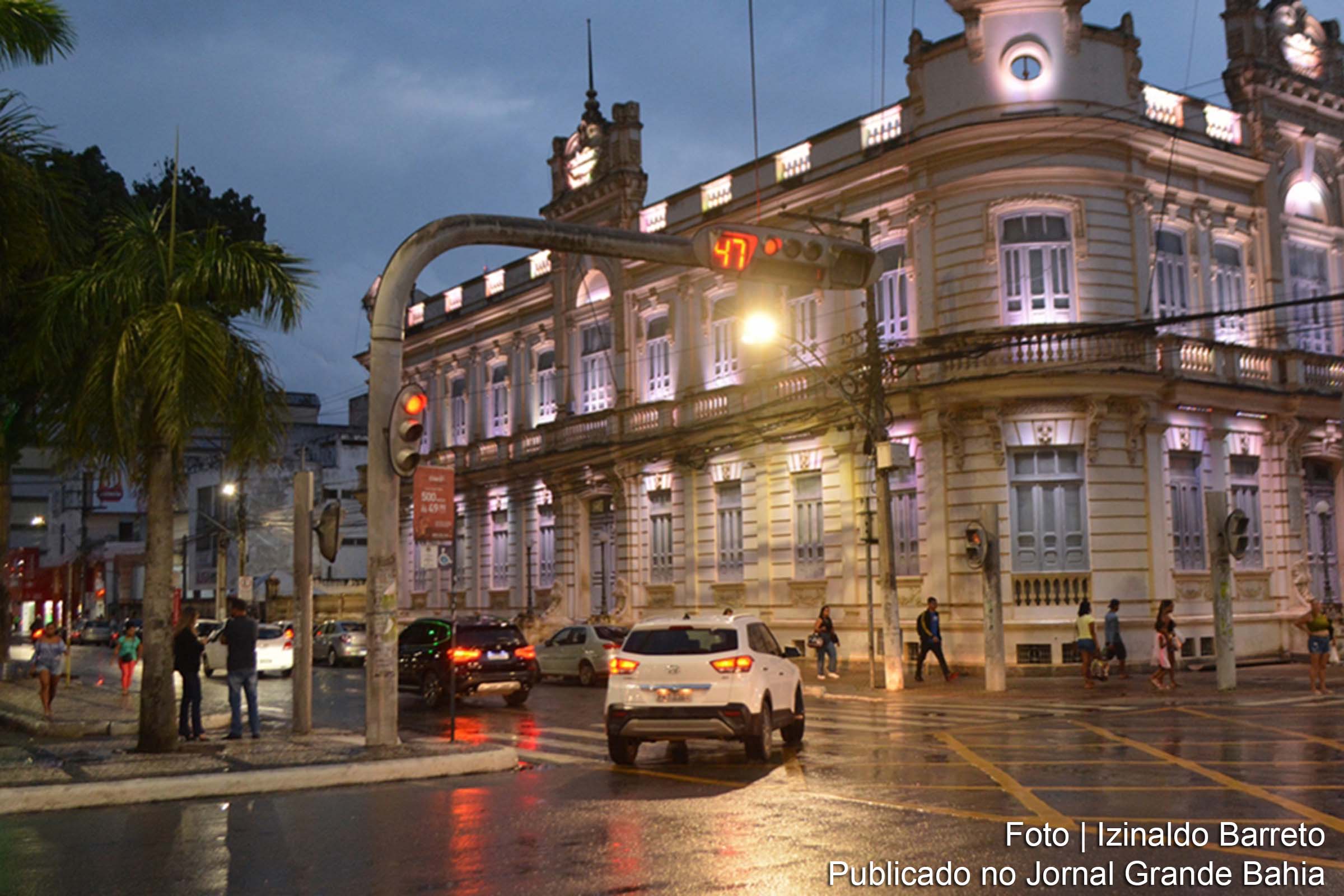 Prefeito Colbert Martins decreta ponto facultativo nas repartições públicas municipais em comemoração à edição 2024 do aniversário de Feira de Santana