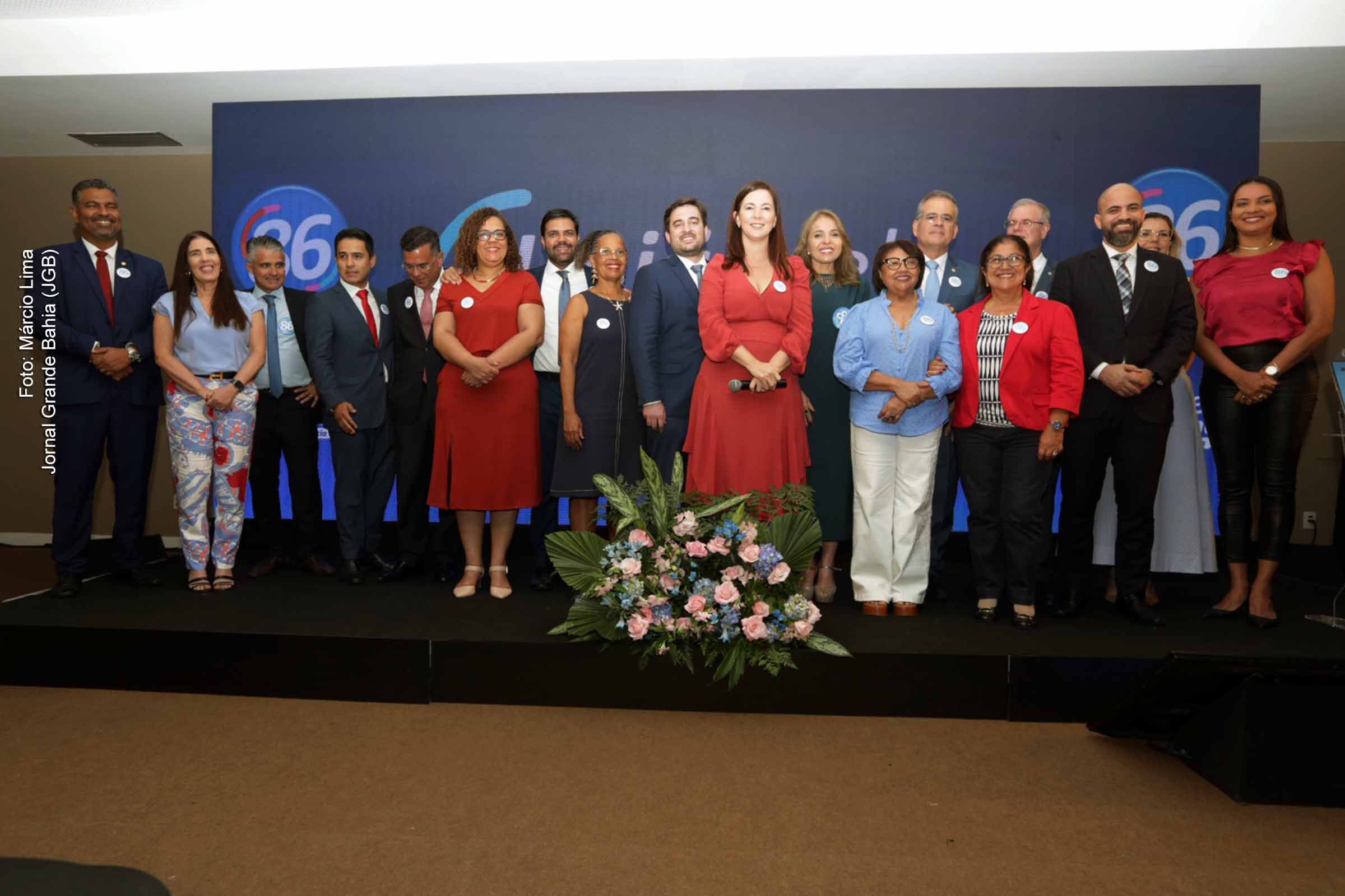 Disputa pelo comando estadual da OAB Bahia para o triênio 2025 a 2027 reúne candidatos em Feira de Santana; Daniela Borges, Lorena Peixoto e Raphael Pitombo participam