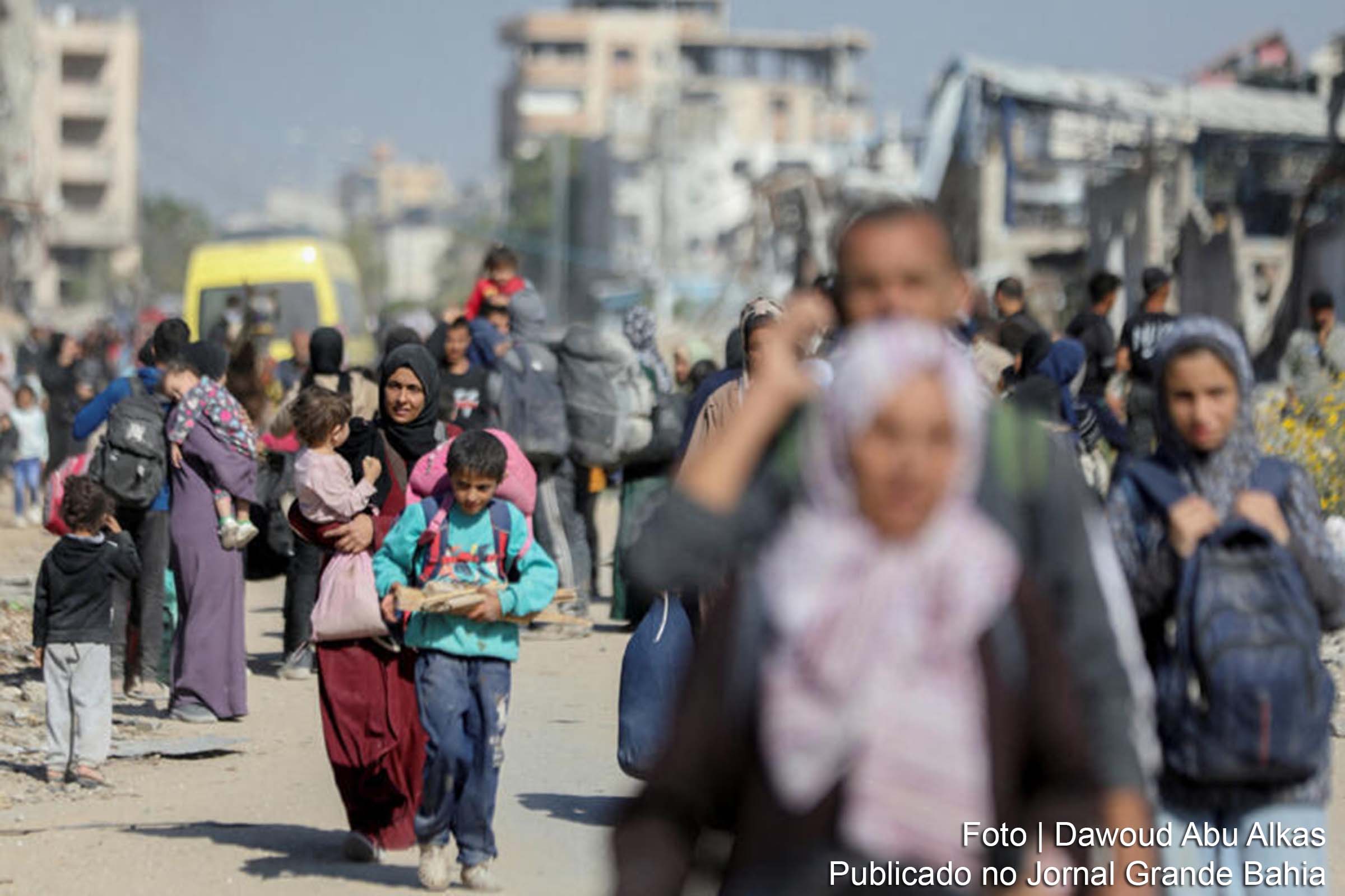 O secretário de Estado norte-americano, Antony Blinken, destaca a necessidade urgente de cessar os conflitos em Gaza, enquanto a situação humanitária se deteriora na região.