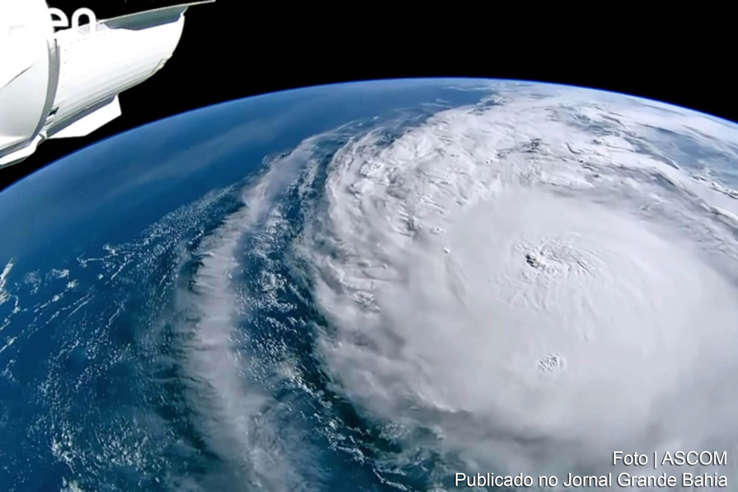 Furacão Milton, de categoria 5, atinge a costa da Flórida após Helene