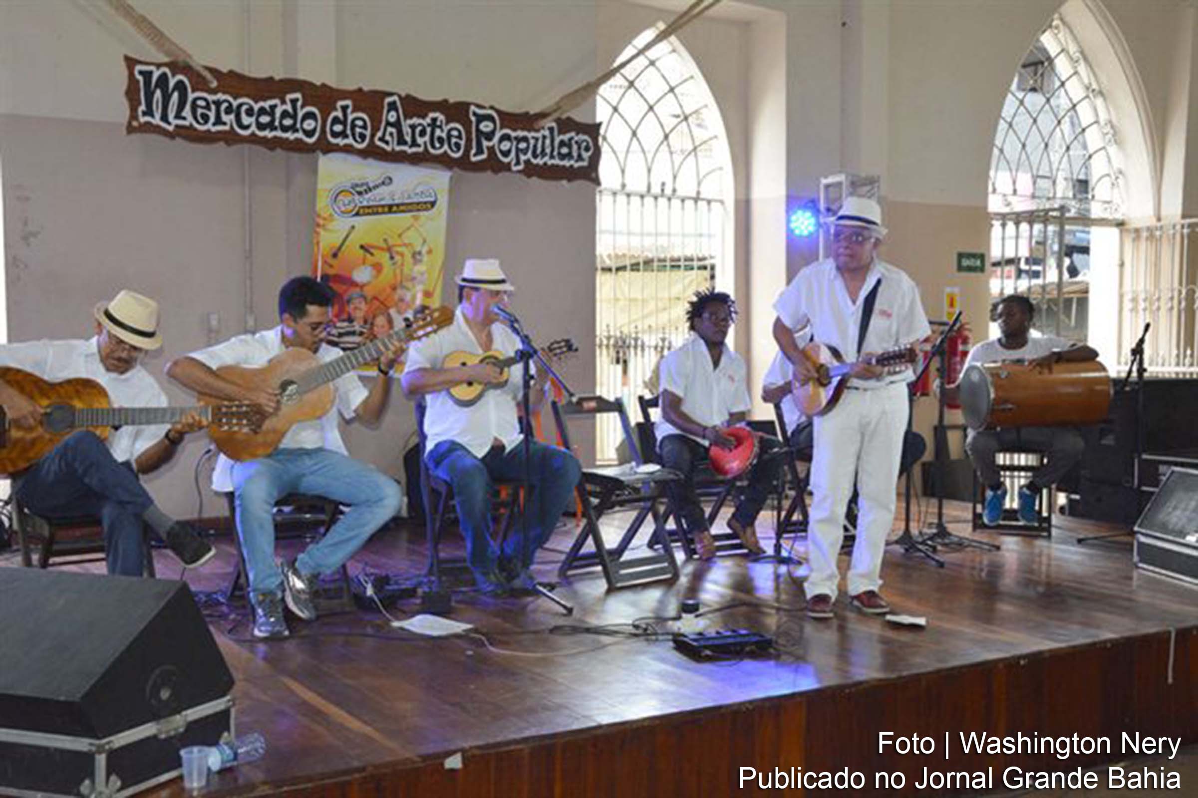 Feira de Santana: Mercado de Arte Popular sedia show do grupo Chorinho Entre Amigos