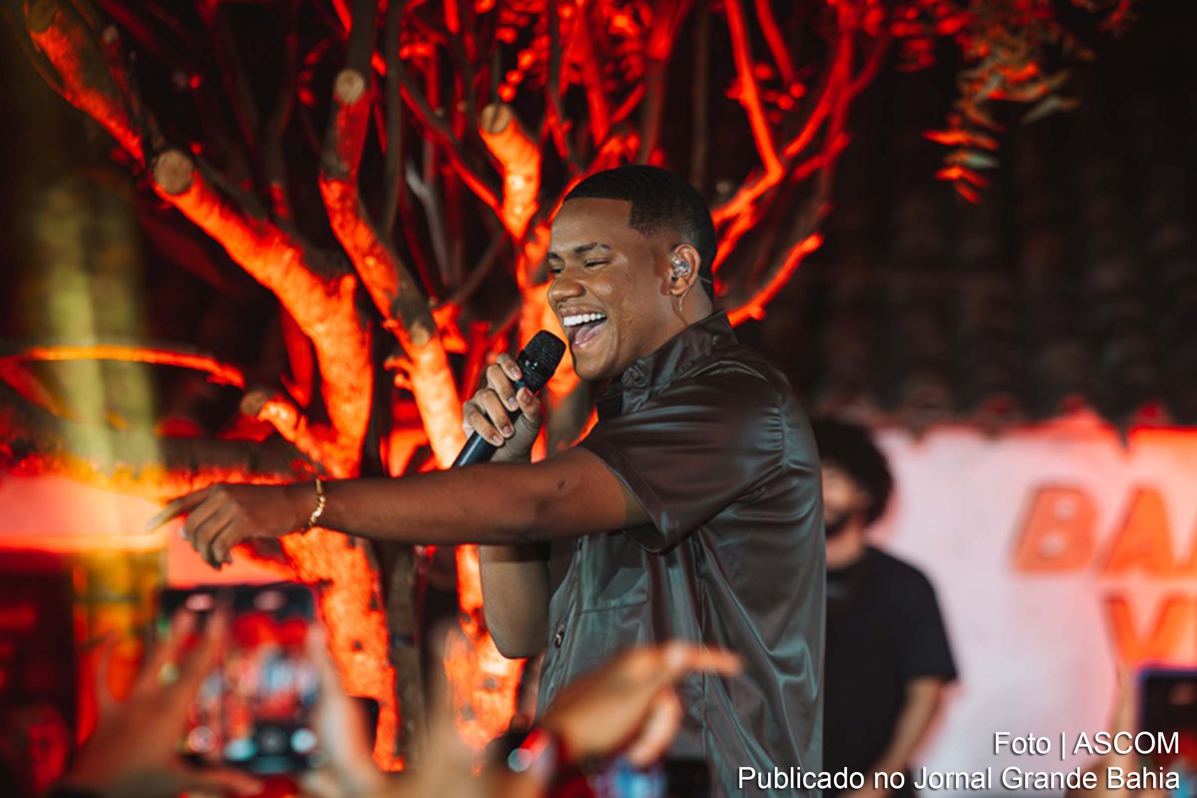 Cantor de arrocha se apresentará na sexta-feira (11/10/2024).
