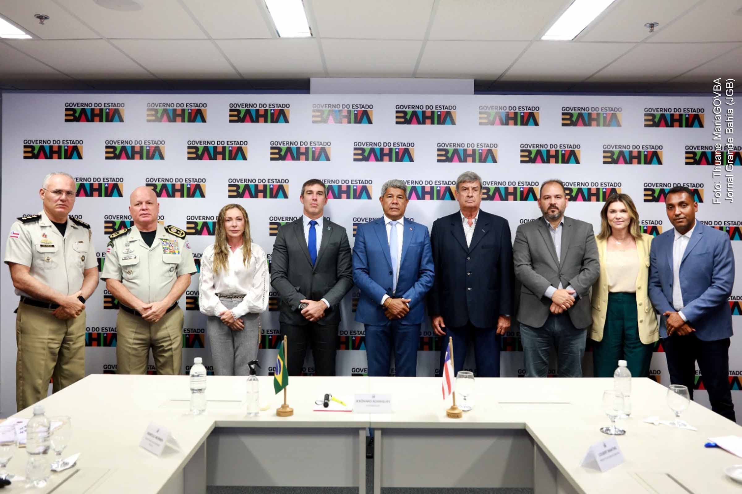 Governador Jerônimo Rodrigues e prefeito Colbert Martins formalizam elaboração de Plano de Segurança para o Município de Feira de Santana