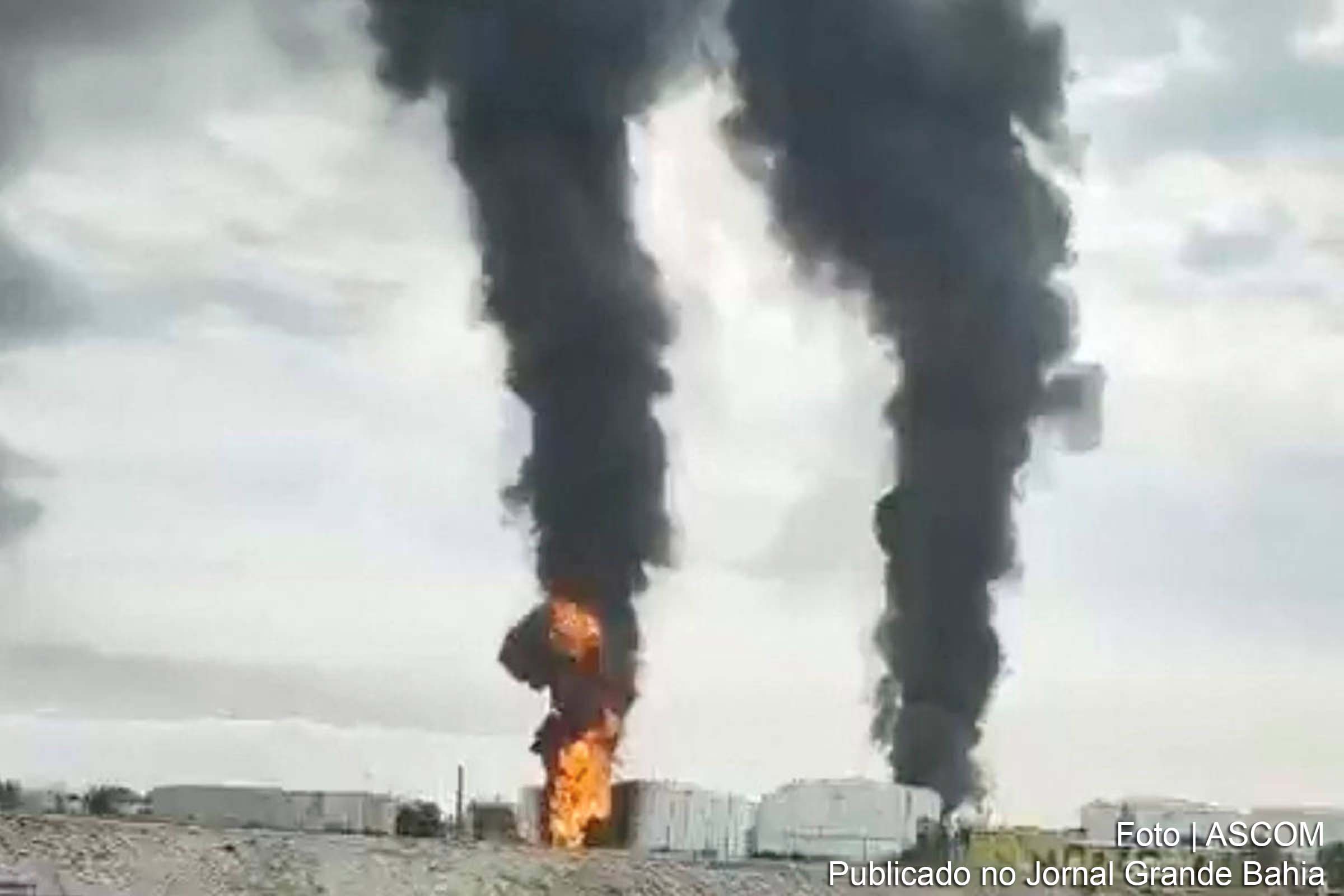 Exército ucraniano realiza ataque ao maior terminal petrolífero da Crimeia, enquanto Kiev enfrenta mísseis hipersônicos russos.