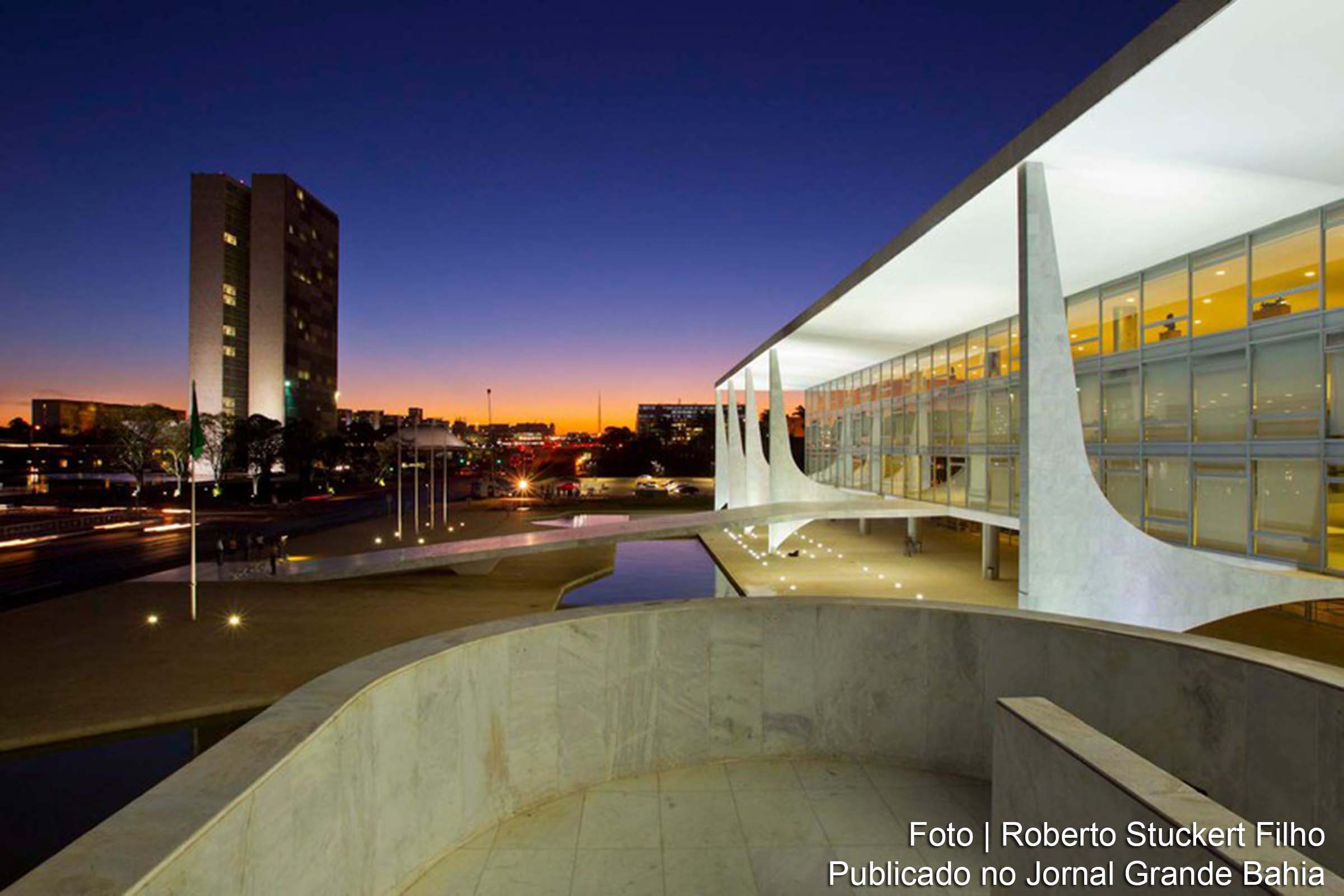 Déficits fiscais e juros elevados impulsionam crescimento da dívida pública do Brasil, aponta IFI