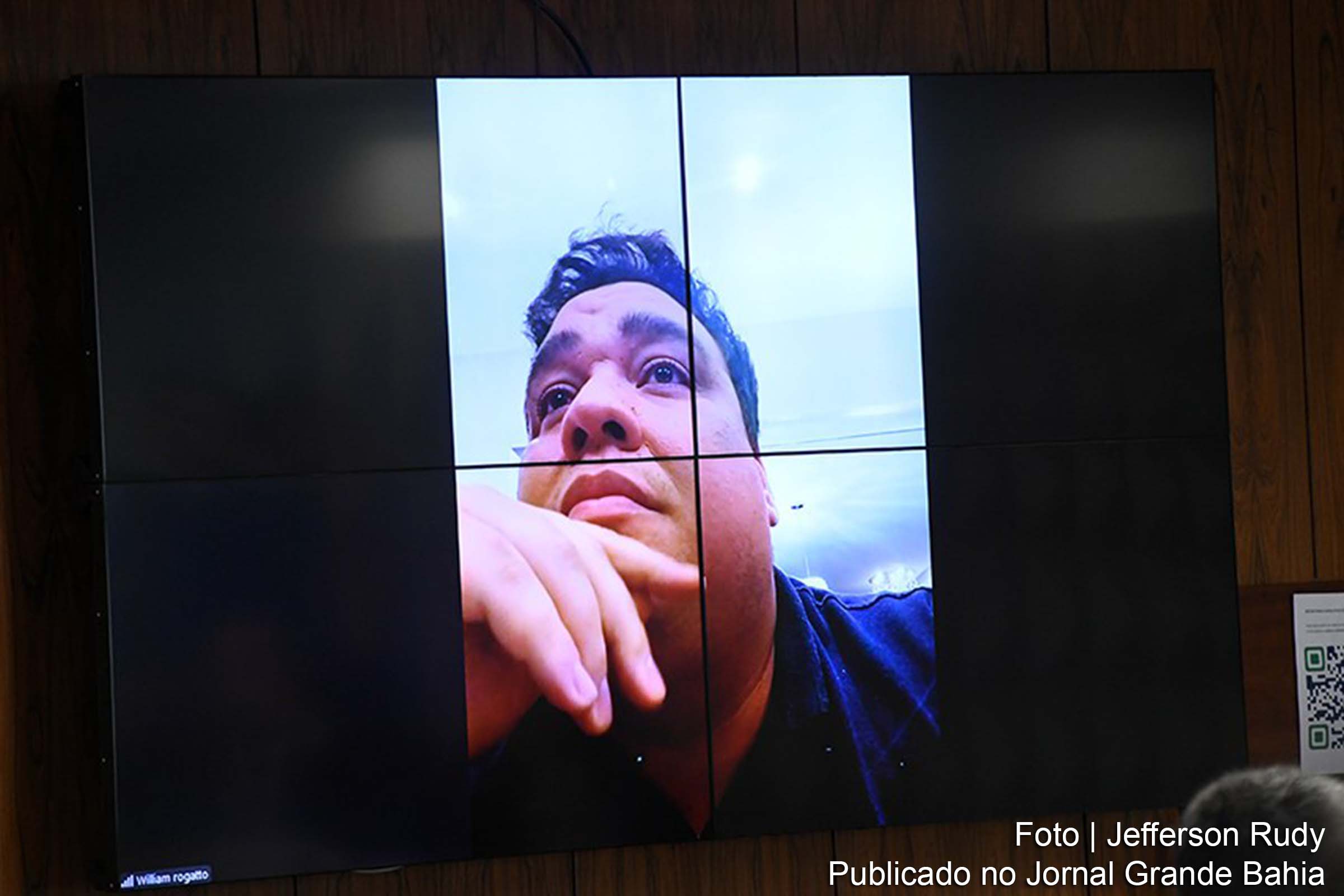 William Rogatto admite, em depoimento à CPI, a manipulação de jogos de futebol no Brasil, detalhando suas ações que resultaram em lucros significativos.