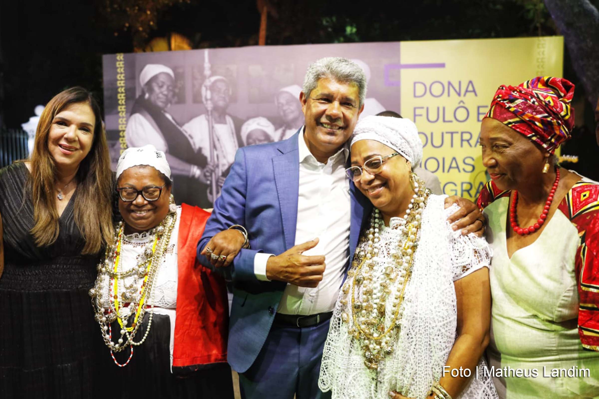 A exposição “Dona Fulô e Outras Joias Negras” exibe peças que destacam o papel de mulheres negras na construção da economia colonial brasileira, com apoio da Secretaria de Cultura e do Centro Cultural Banco do Brasil.