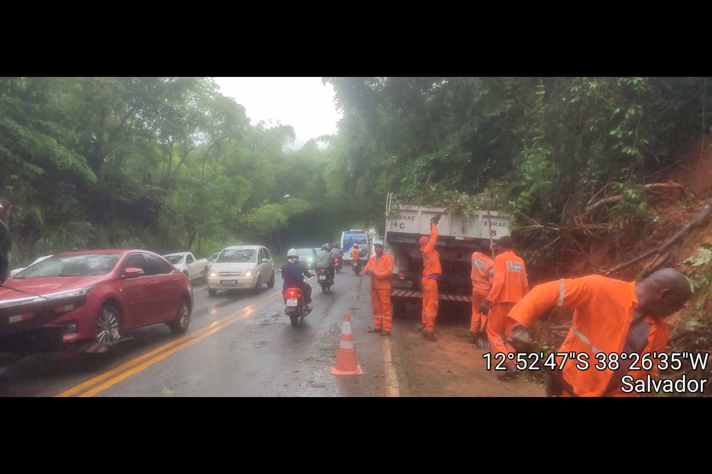 Governo intensifica ações de suporte às vítimas das chuvas na Bahia